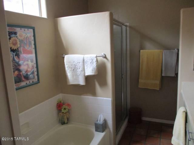 Rancho Palomino (1-27) - Residential Lease