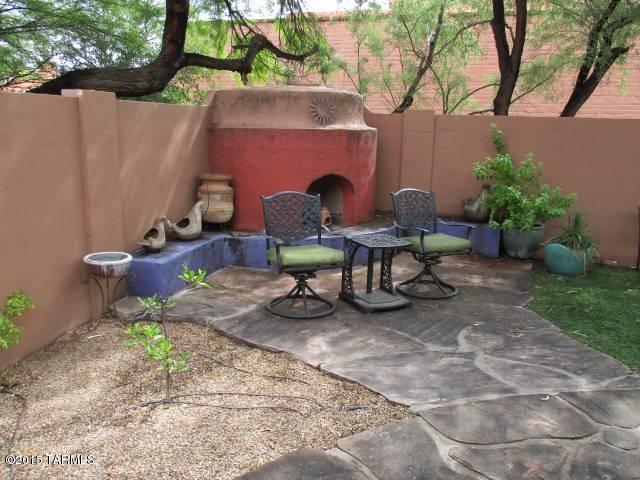 Rancho Palomino (1-27) - Residential Lease