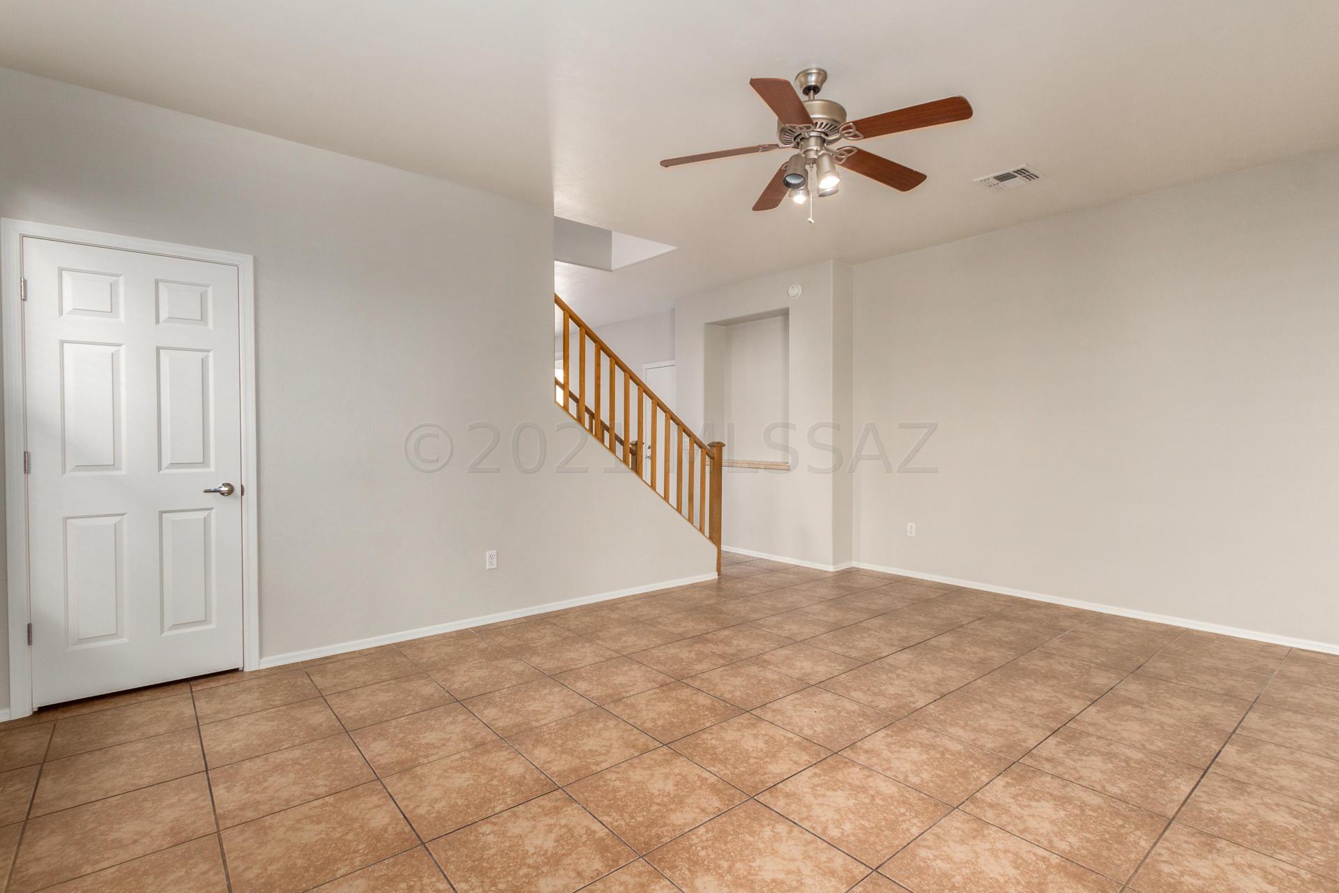 Pantano Overlook - Residential