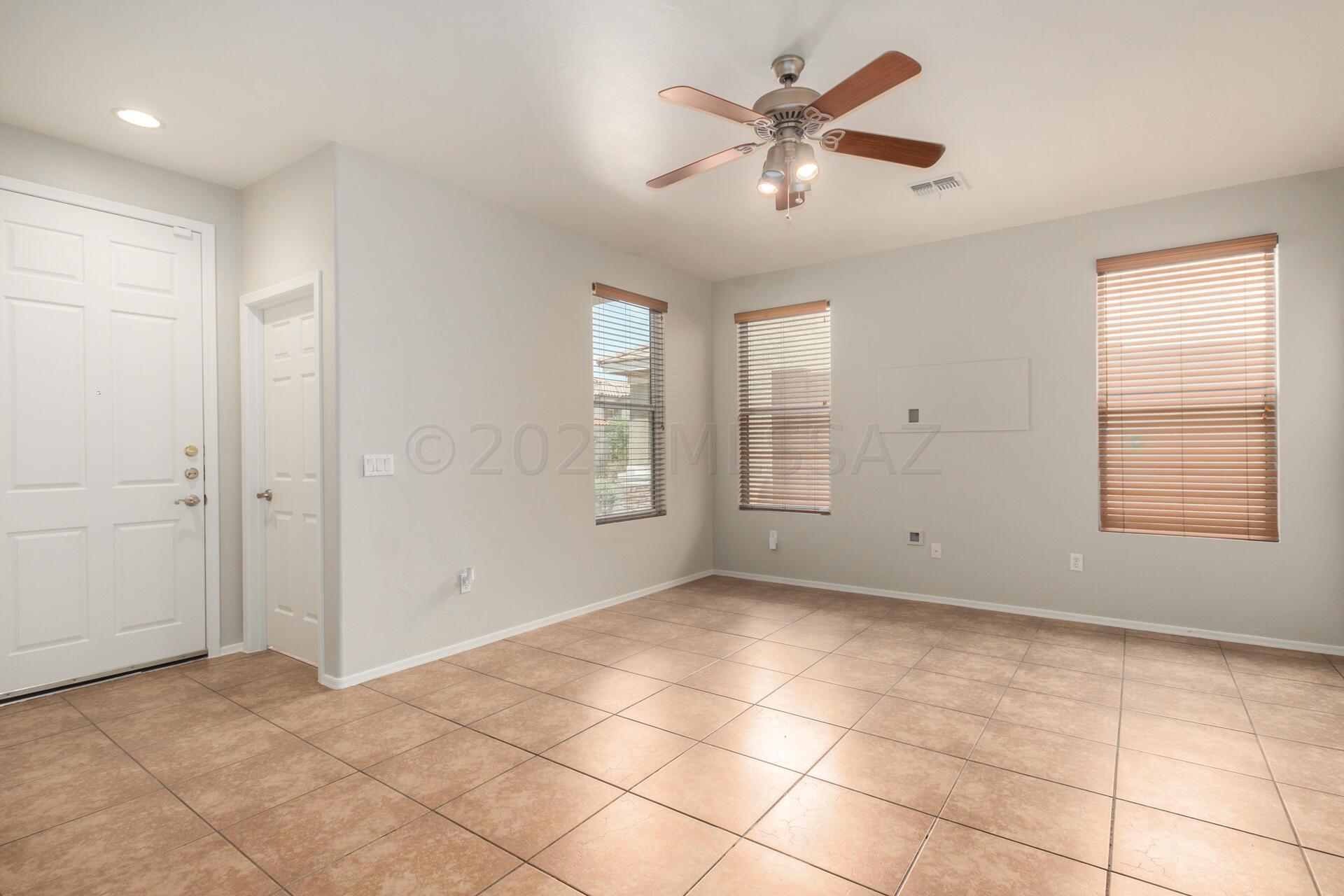 Pantano Overlook - Residential