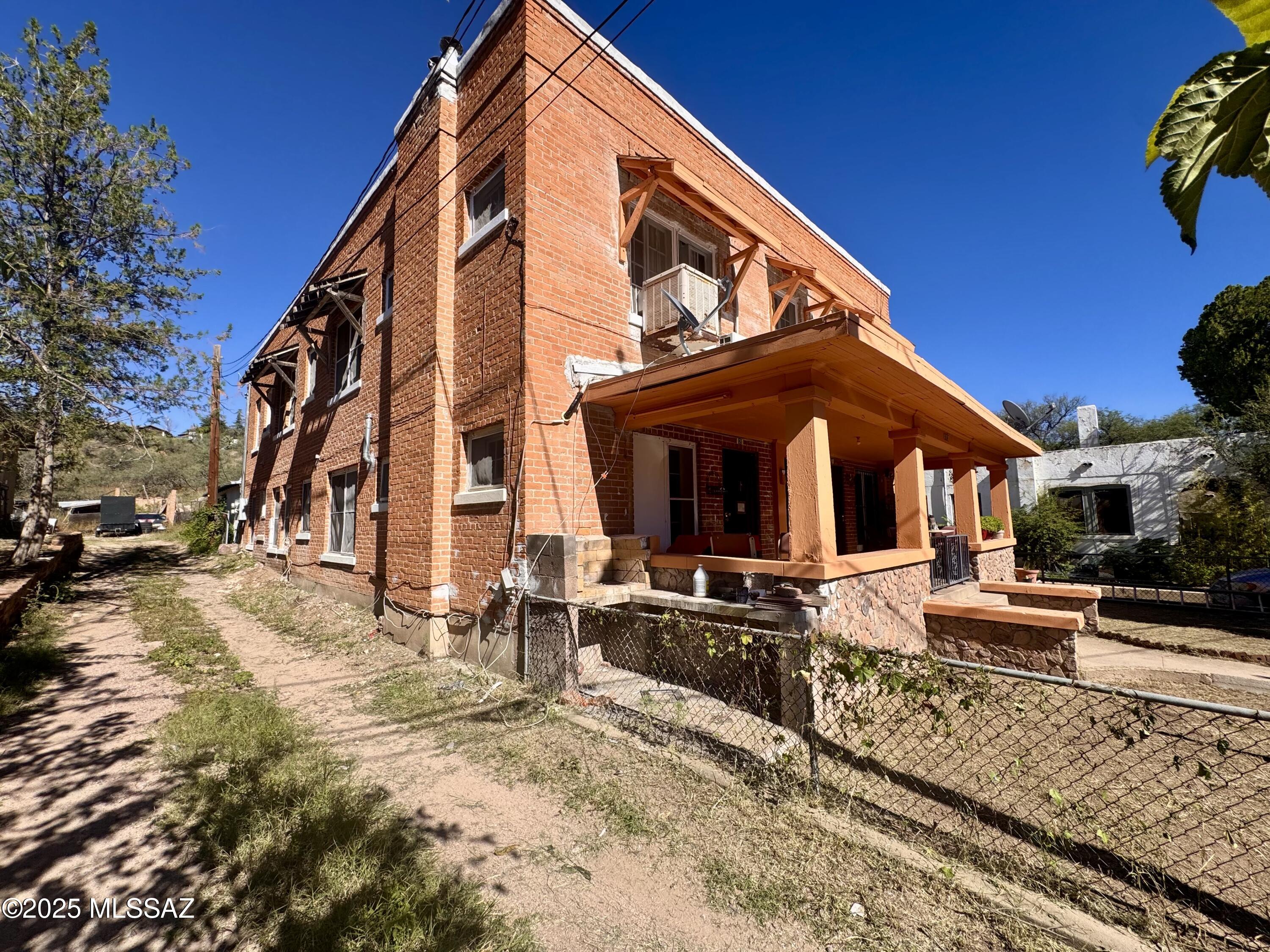 Downtown - Residential Income