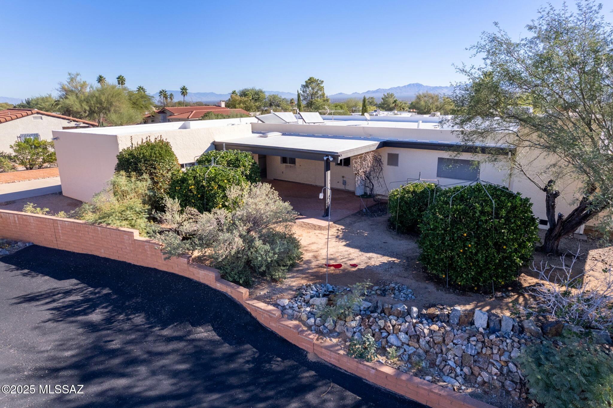 959 S Las Lomas Circle