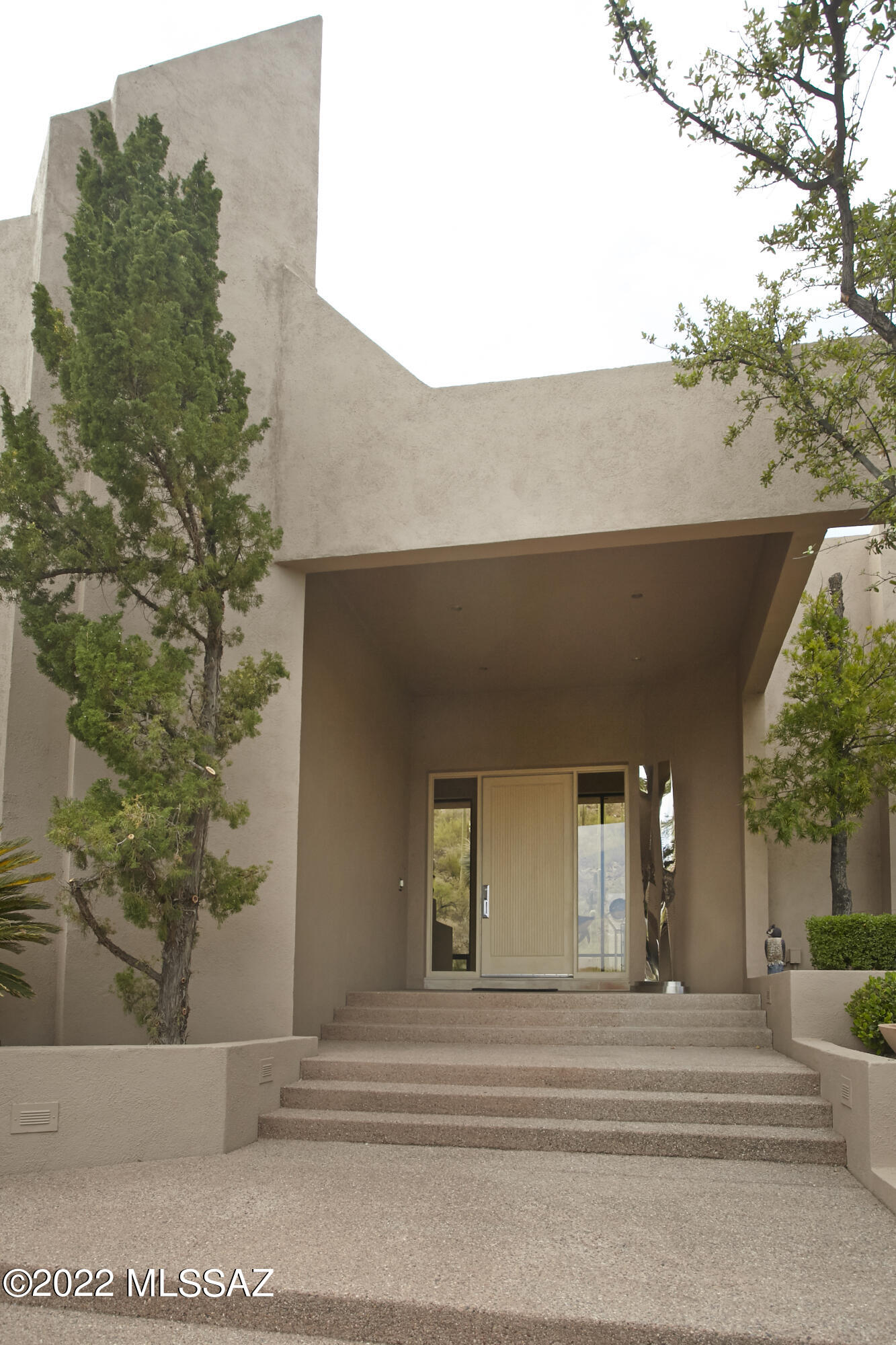 Finisterra (1-210) - Residential