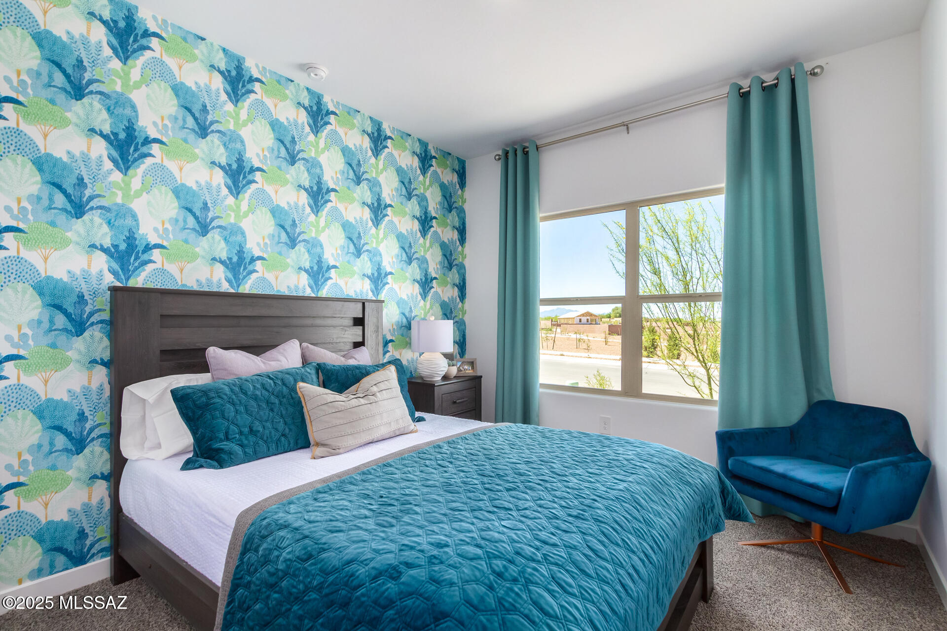 Saguaro Bloom SQ20180540069 - Residential