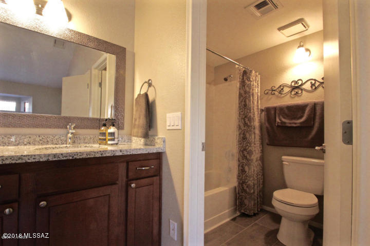 Reddington Hills (1-137) - Residential Lease