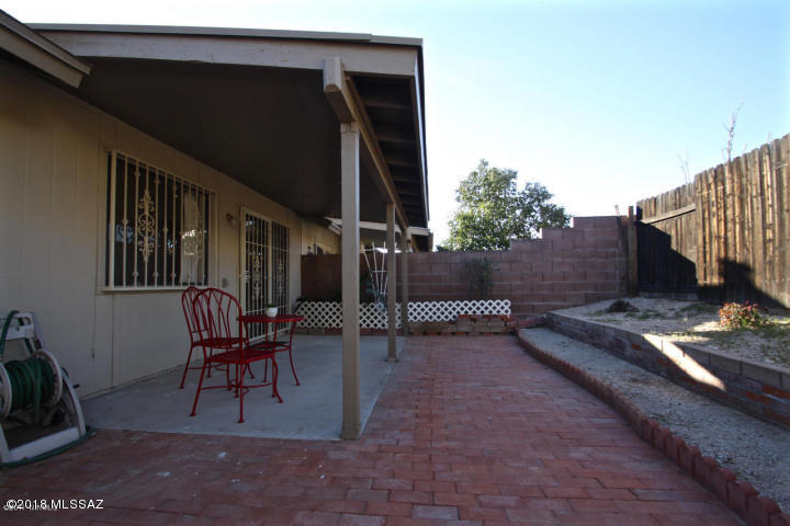 Reddington Hills (1-137) - Residential Lease