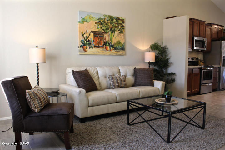 Reddington Hills (1-137) - Residential Lease