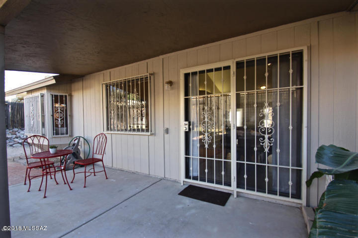 Reddington Hills (1-137) - Residential Lease