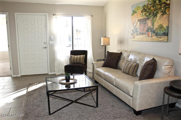 Reddington Hills (1-137) - Residential Lease