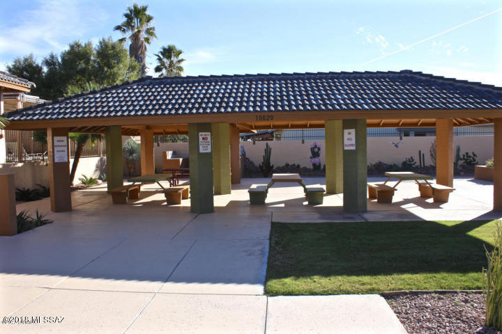 Reddington Hills (1-137) - Residential Lease
