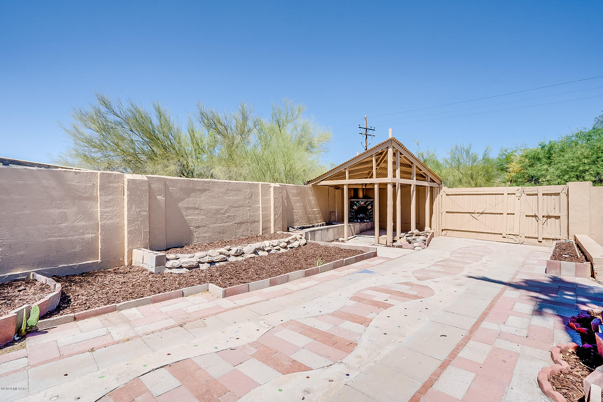 Casas Adobes Park (94-194) - Residential
