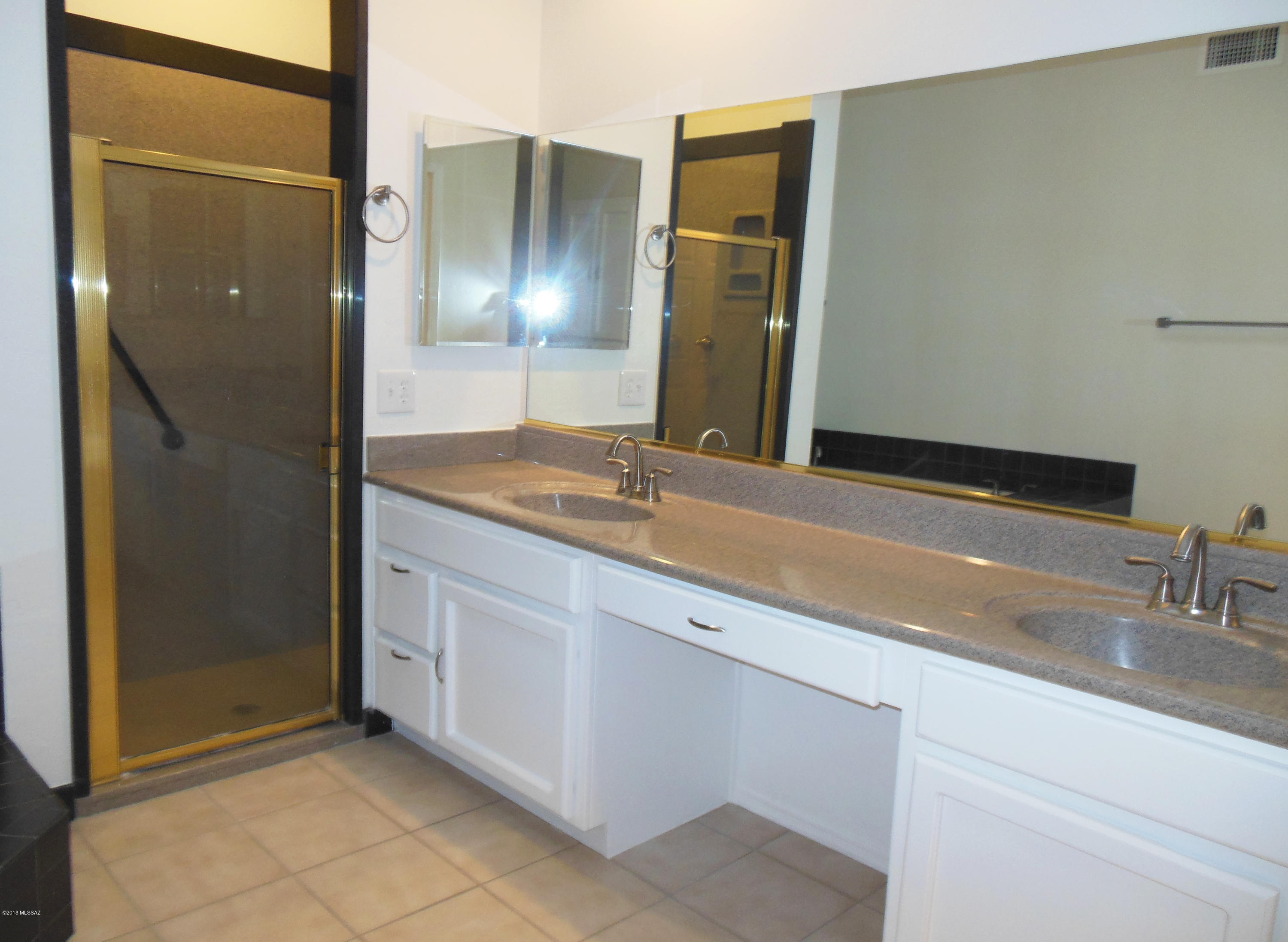 Country Club Vista (1-74) - Residential