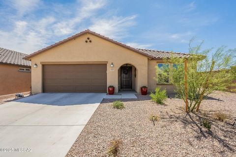 Photo of 939 W Calle Cajilla, Sahuarita, AZ 85629 (MLS # 22529101)