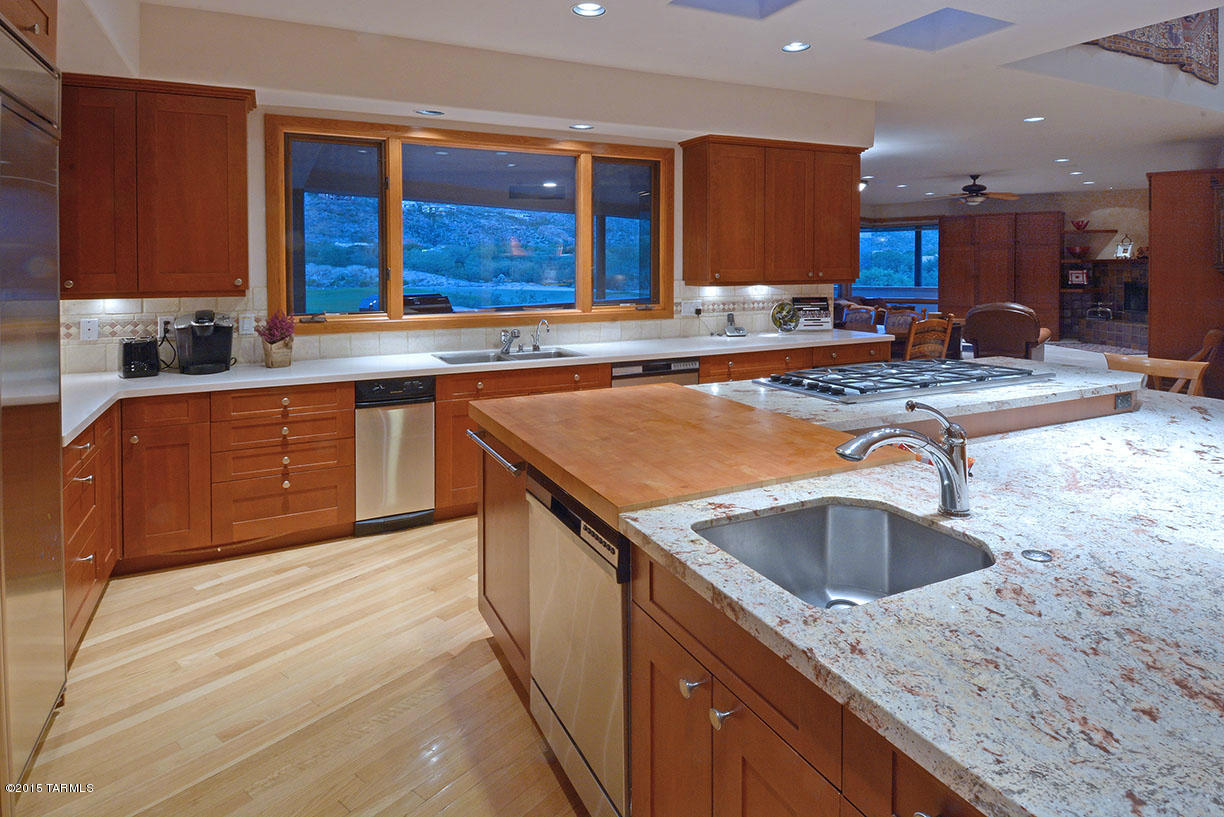 Whaleback Ridge Estates at Ventana Canyon (1-30) - Residential