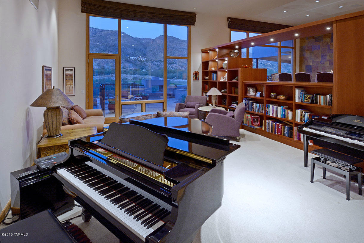 Whaleback Ridge Estates at Ventana Canyon (1-30) - Residential