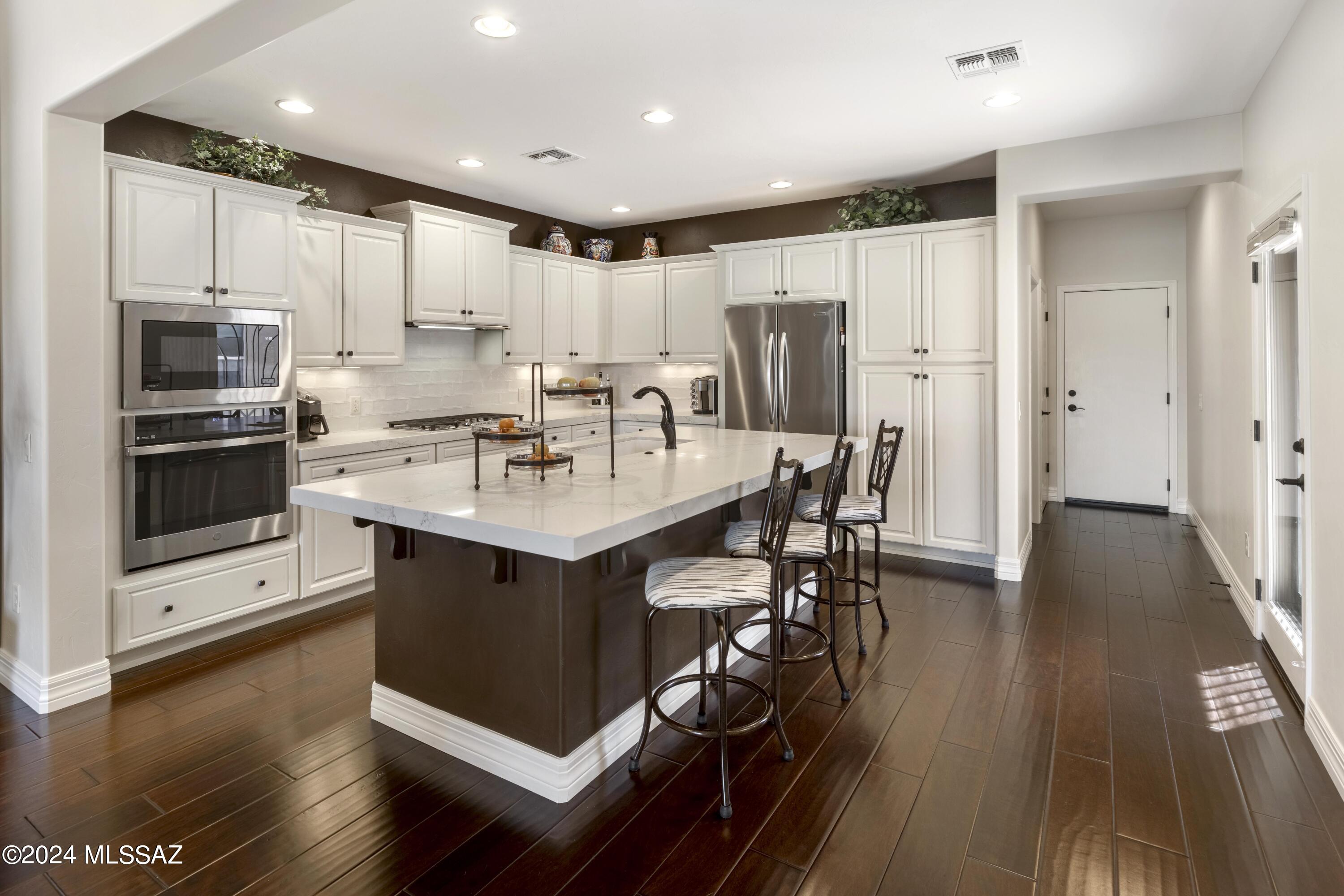 Saddlebrooke Ranch - Residential