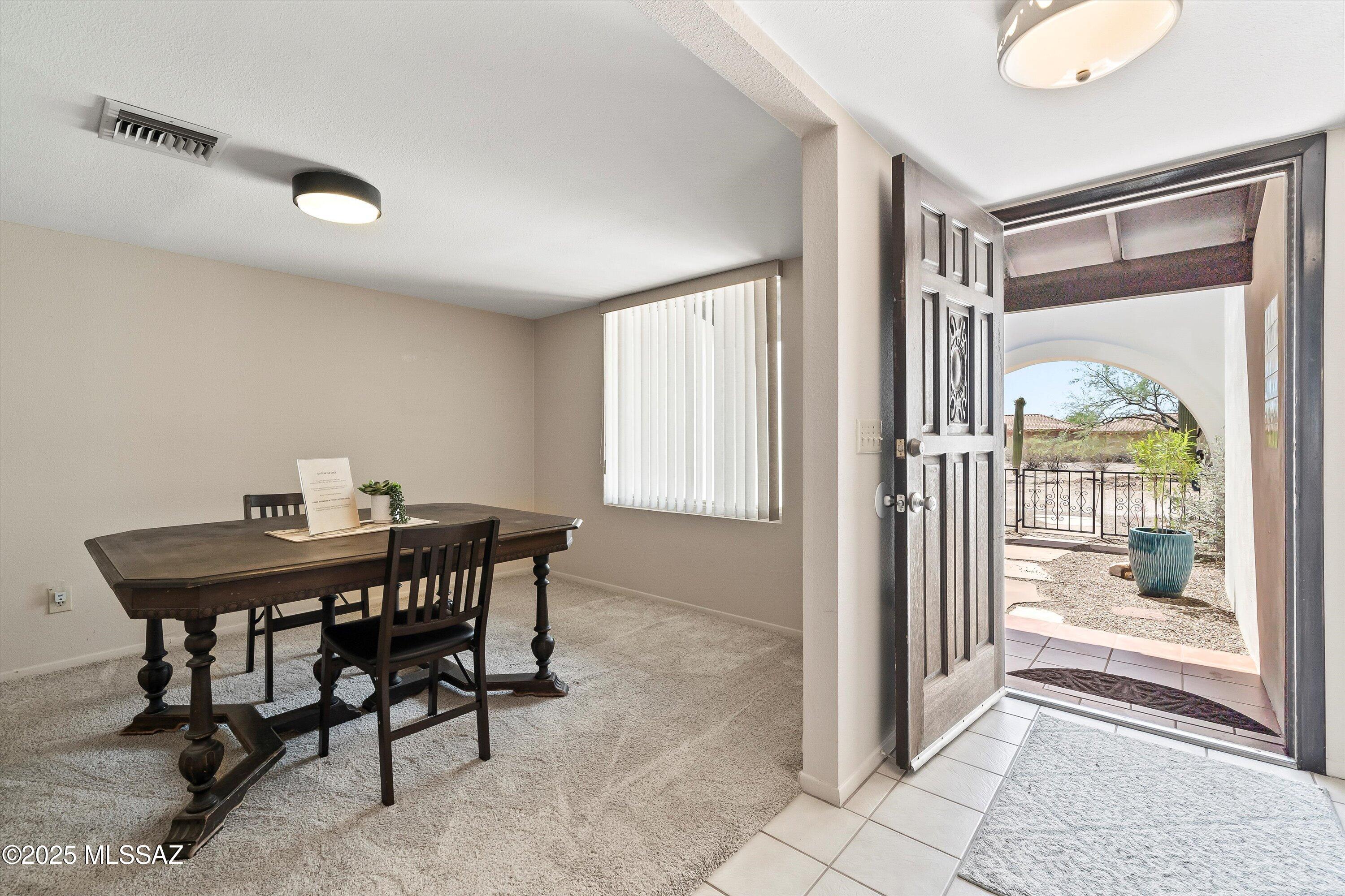 2942 N Avenida Del Conquistador