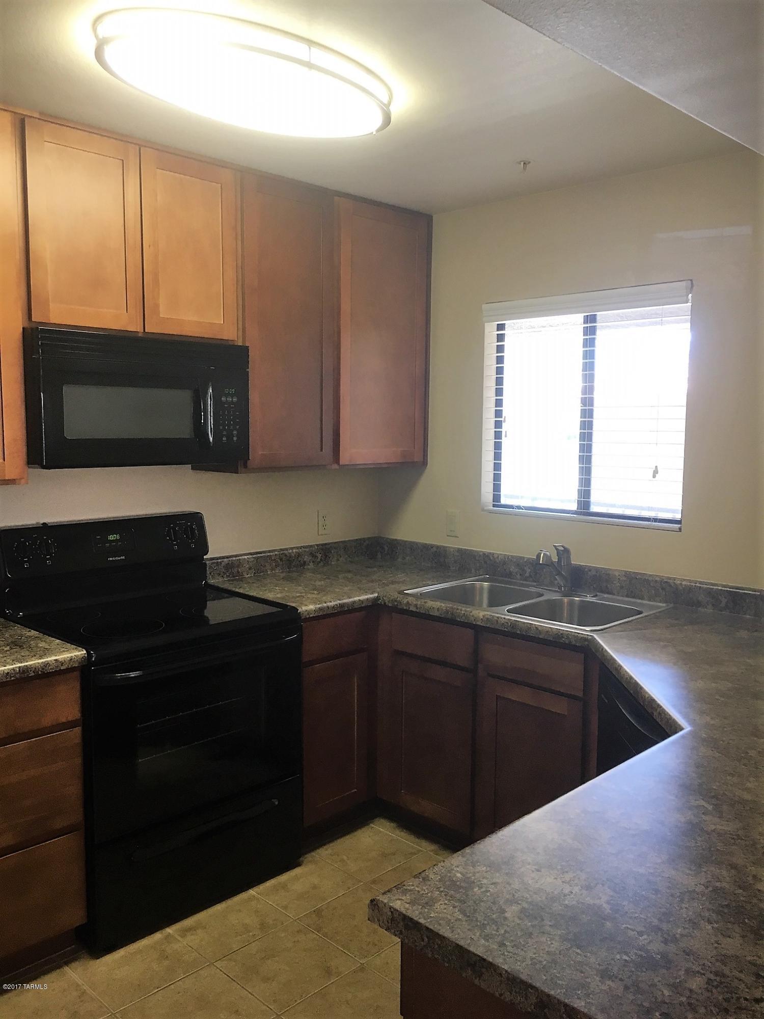 Veranda at Ventana Condominiums - Residential Lease