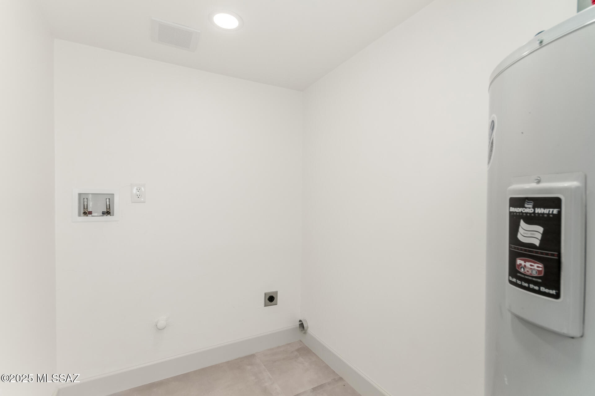 Tanuri Hills (1-102) - Residential
