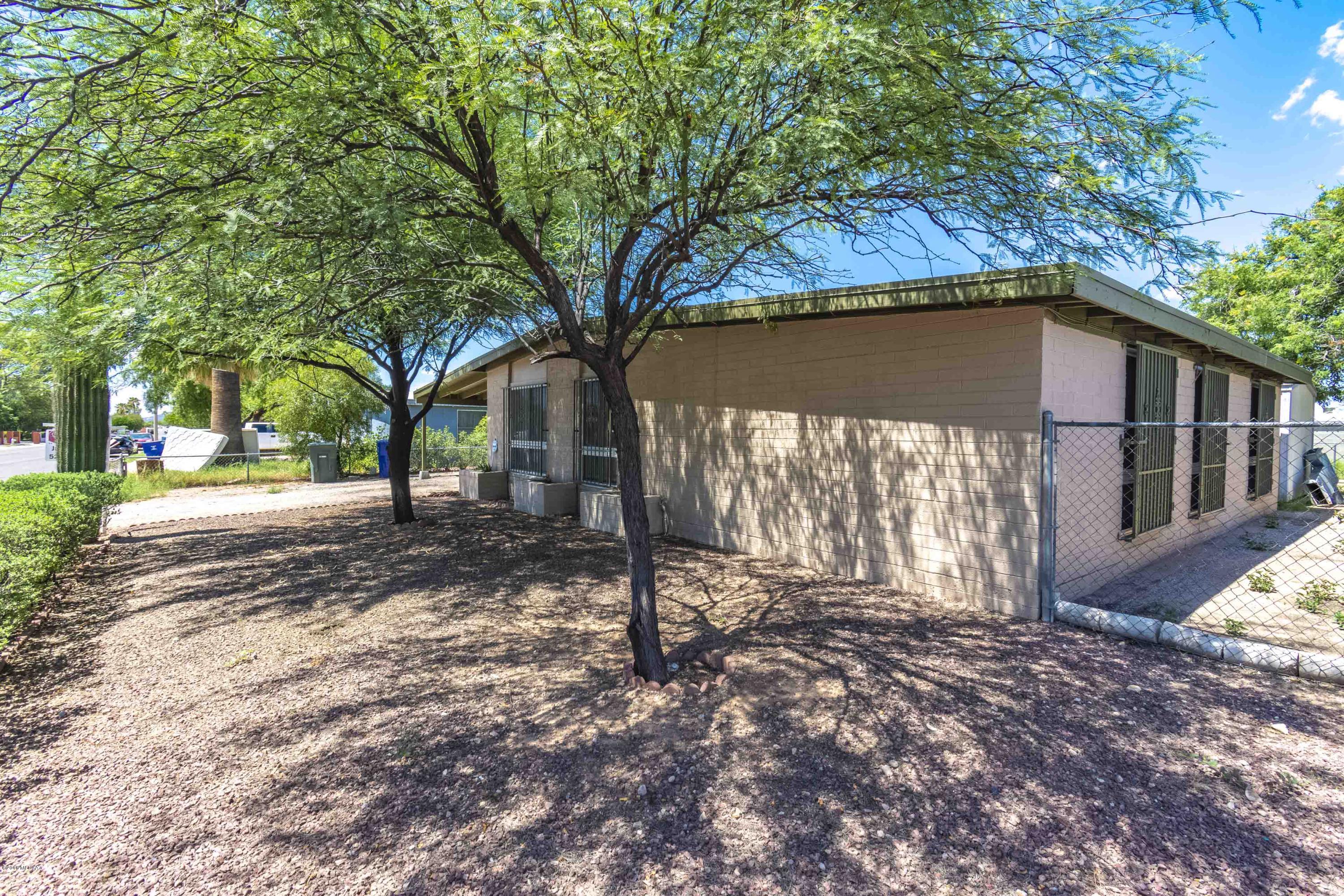 Fiesta Park - Residential