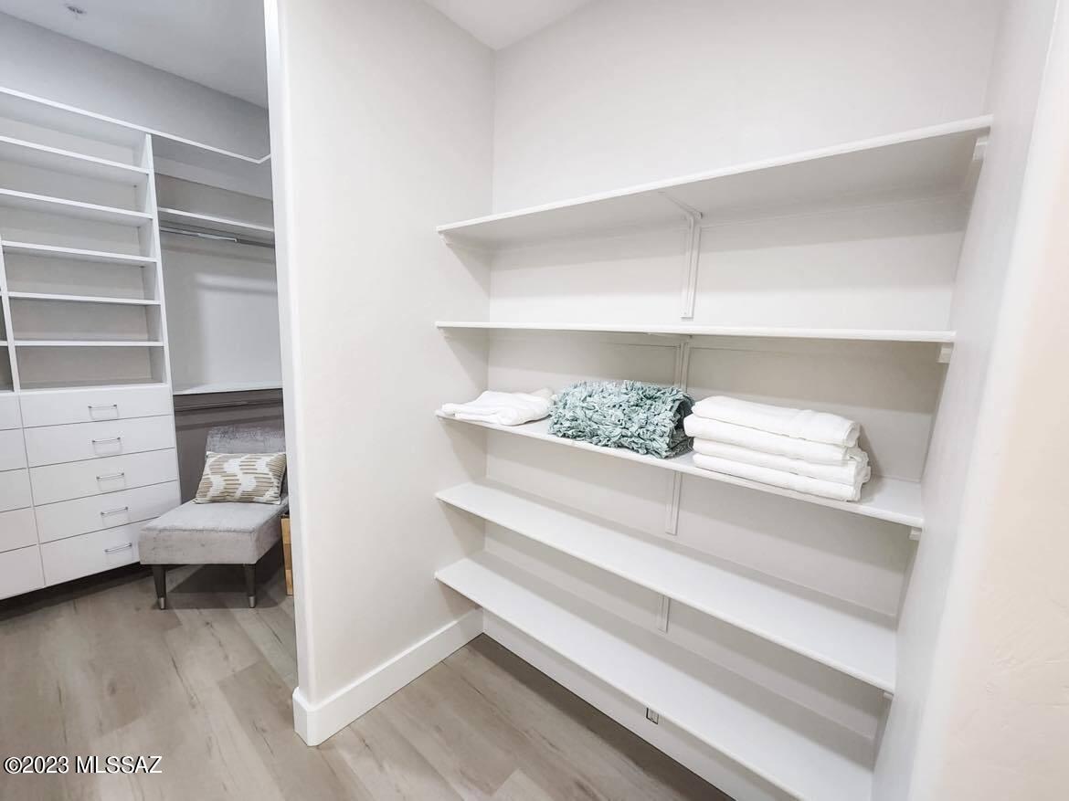 Placita Escondida Bldgs 18-20 Units 1-204 - Residential