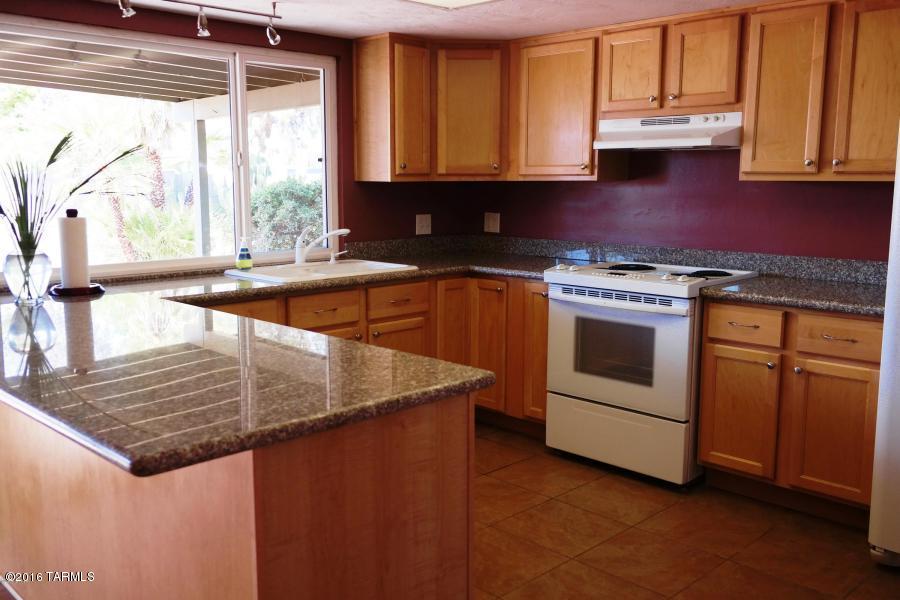 Hidden Hills (1-103) - Residential Lease