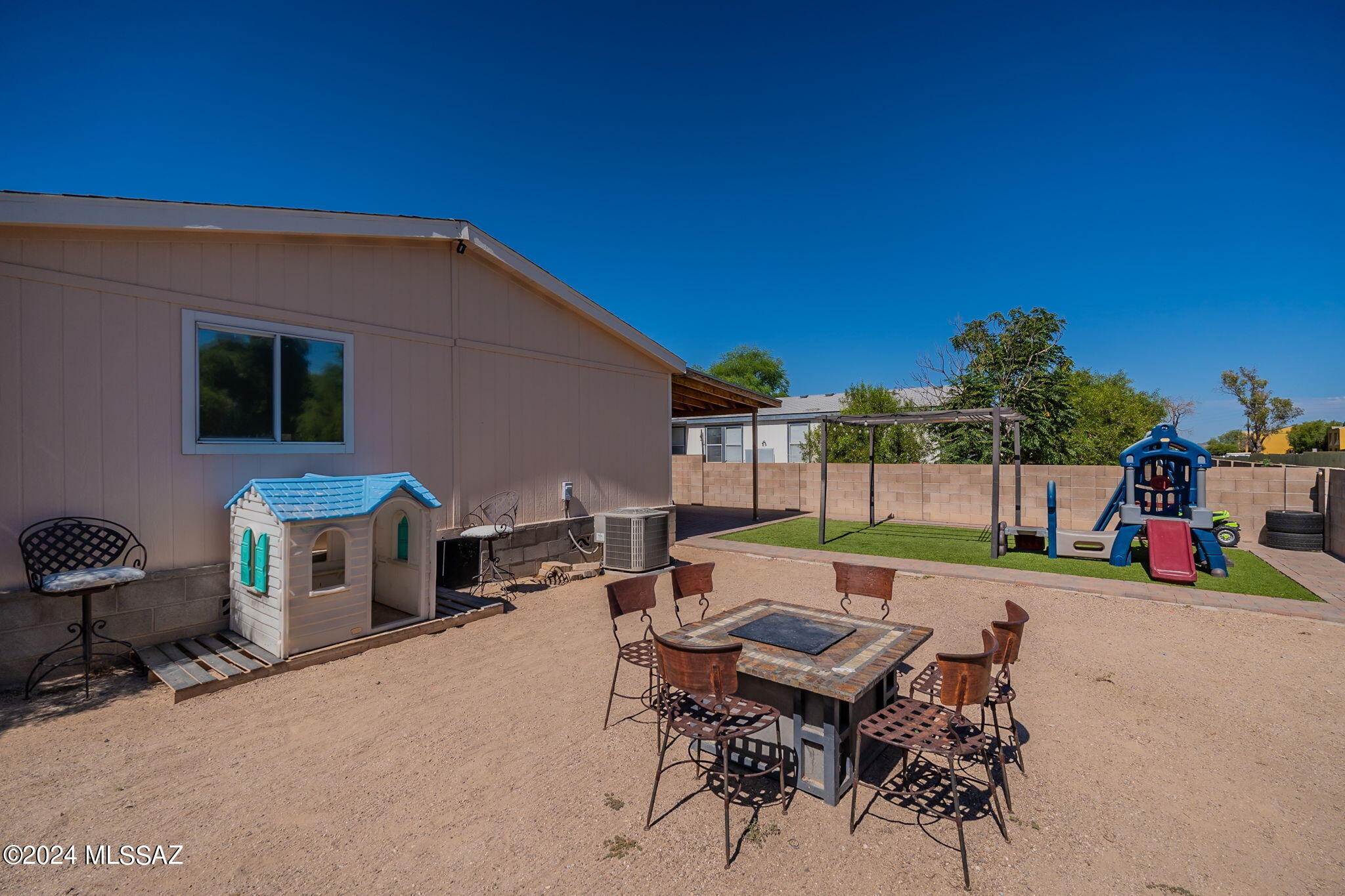 Country Club Terrace (1-108) - Residential