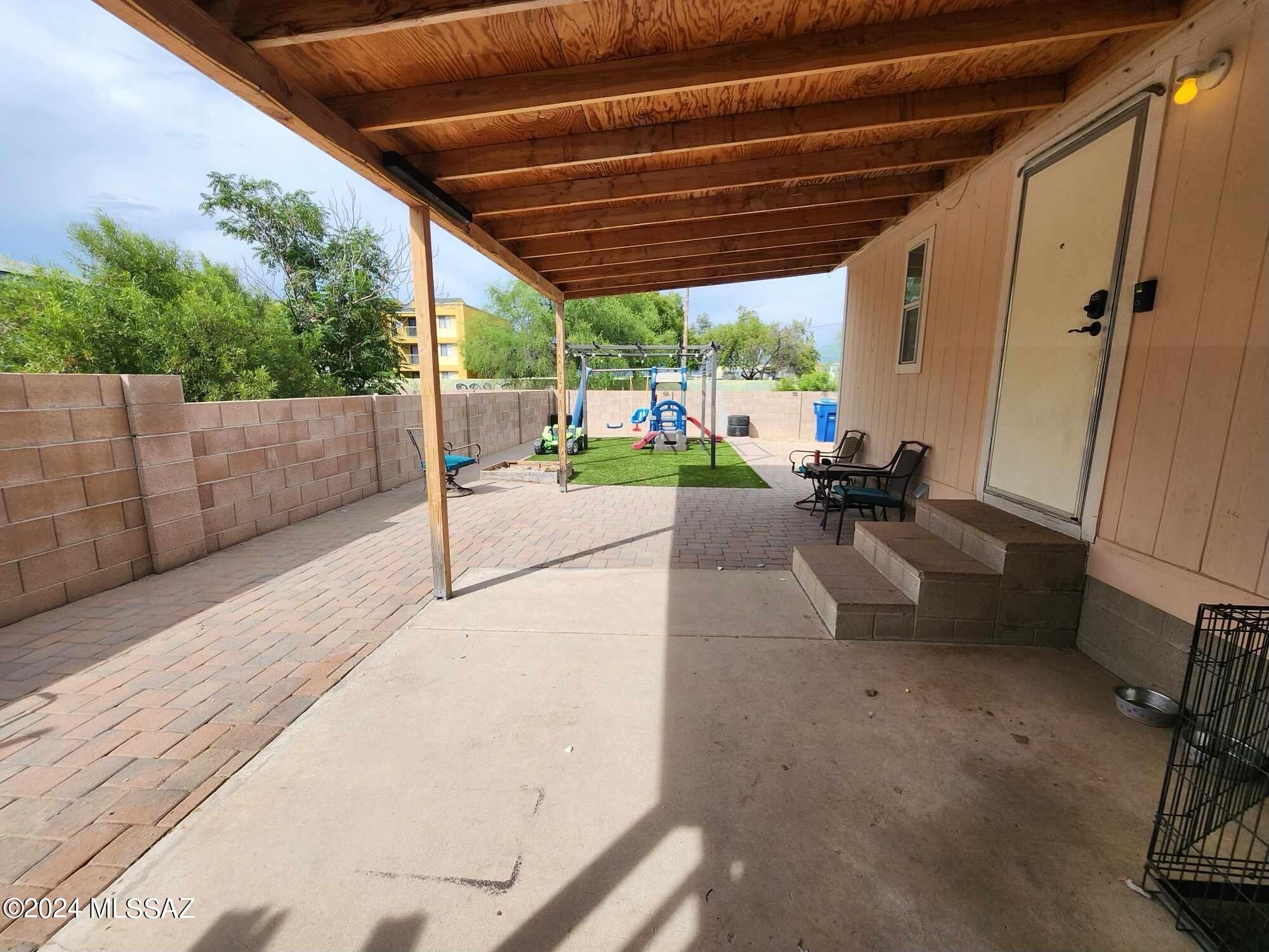 Country Club Terrace (1-108) - Residential
