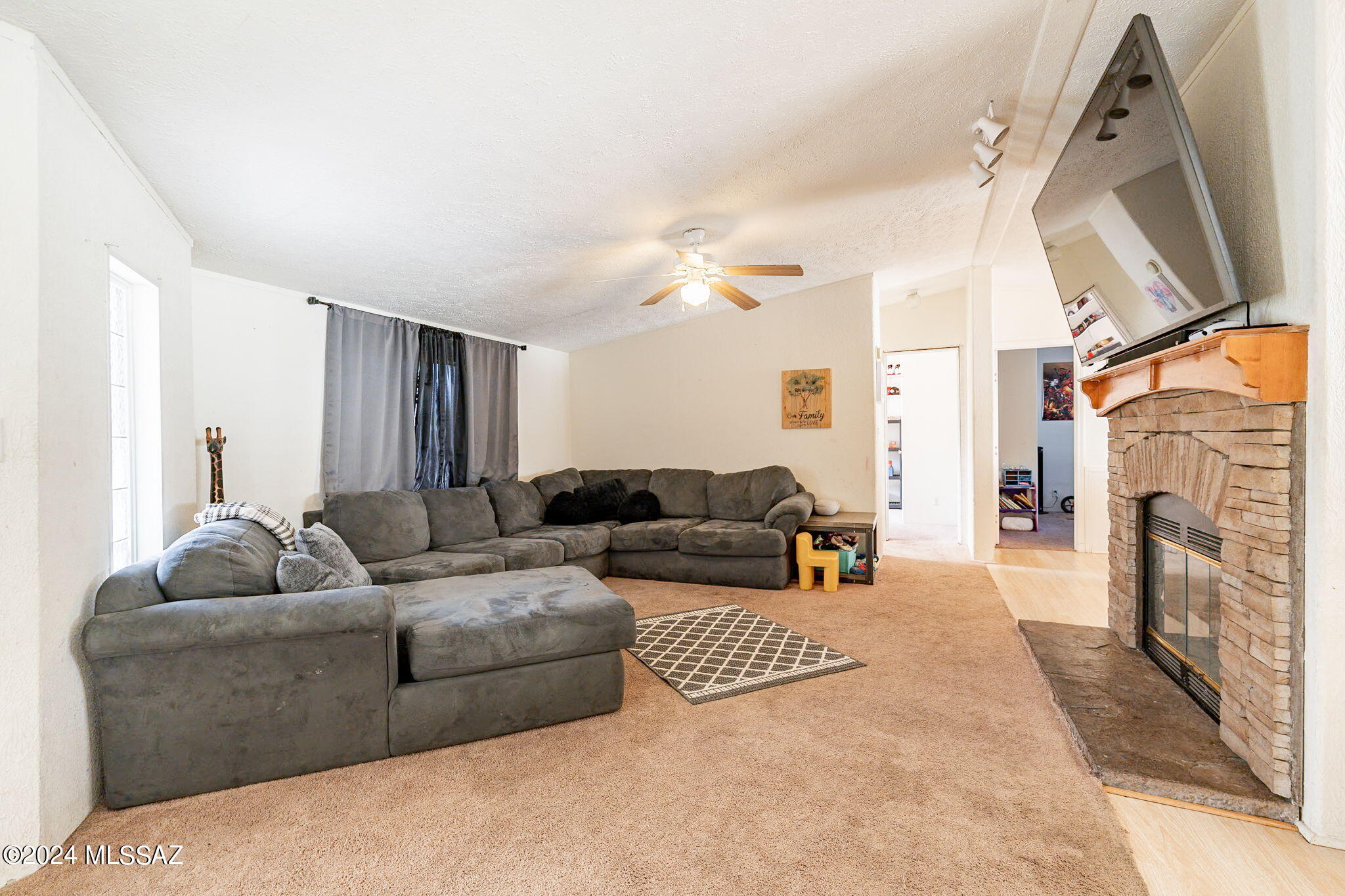 Country Club Terrace (1-108) - Residential
