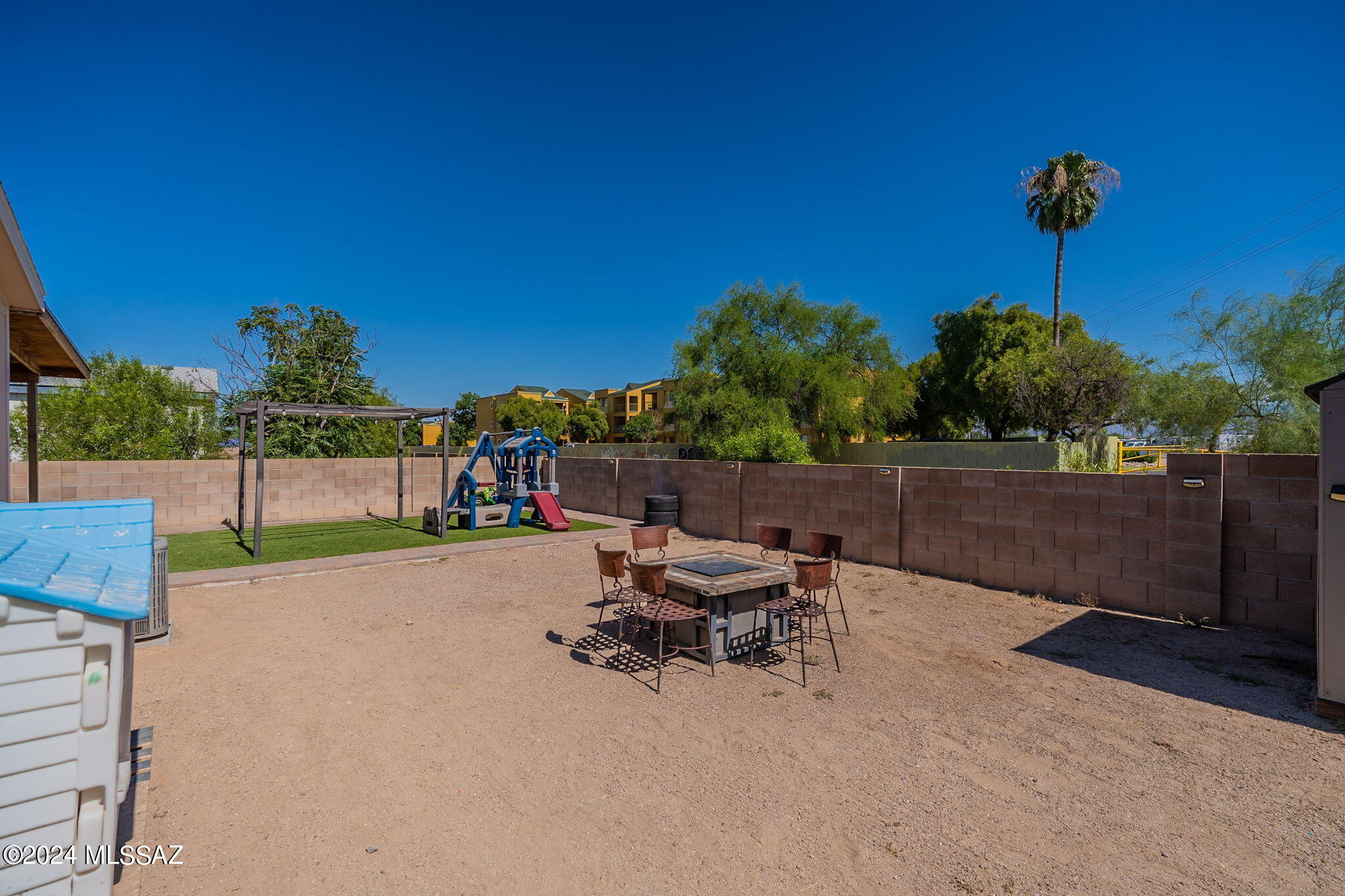 Country Club Terrace (1-108) - Residential