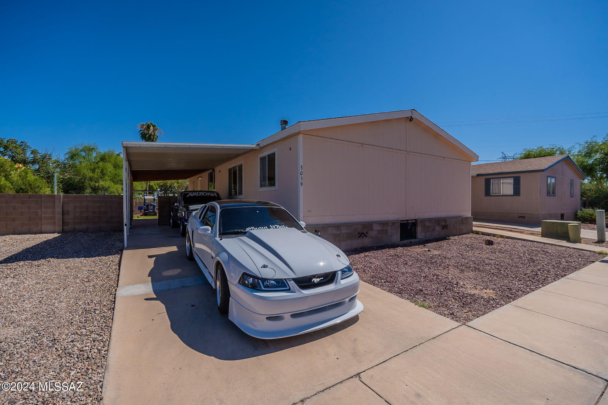 Country Club Terrace (1-108) - Residential