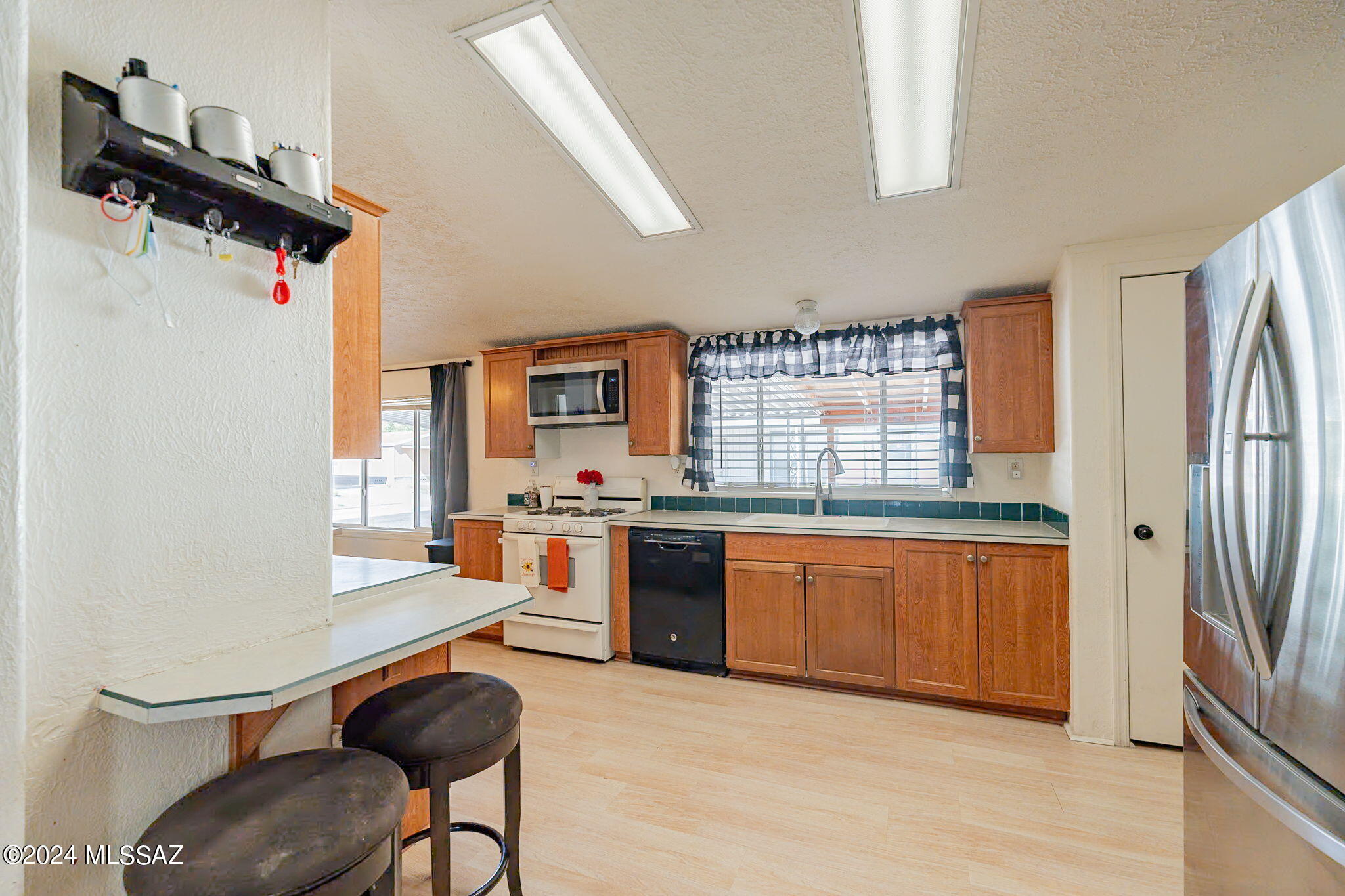 Country Club Terrace (1-108) - Residential