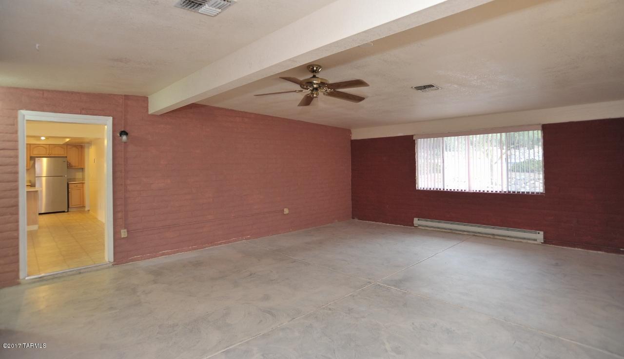 Rancho Catalina(107-221) - Residential