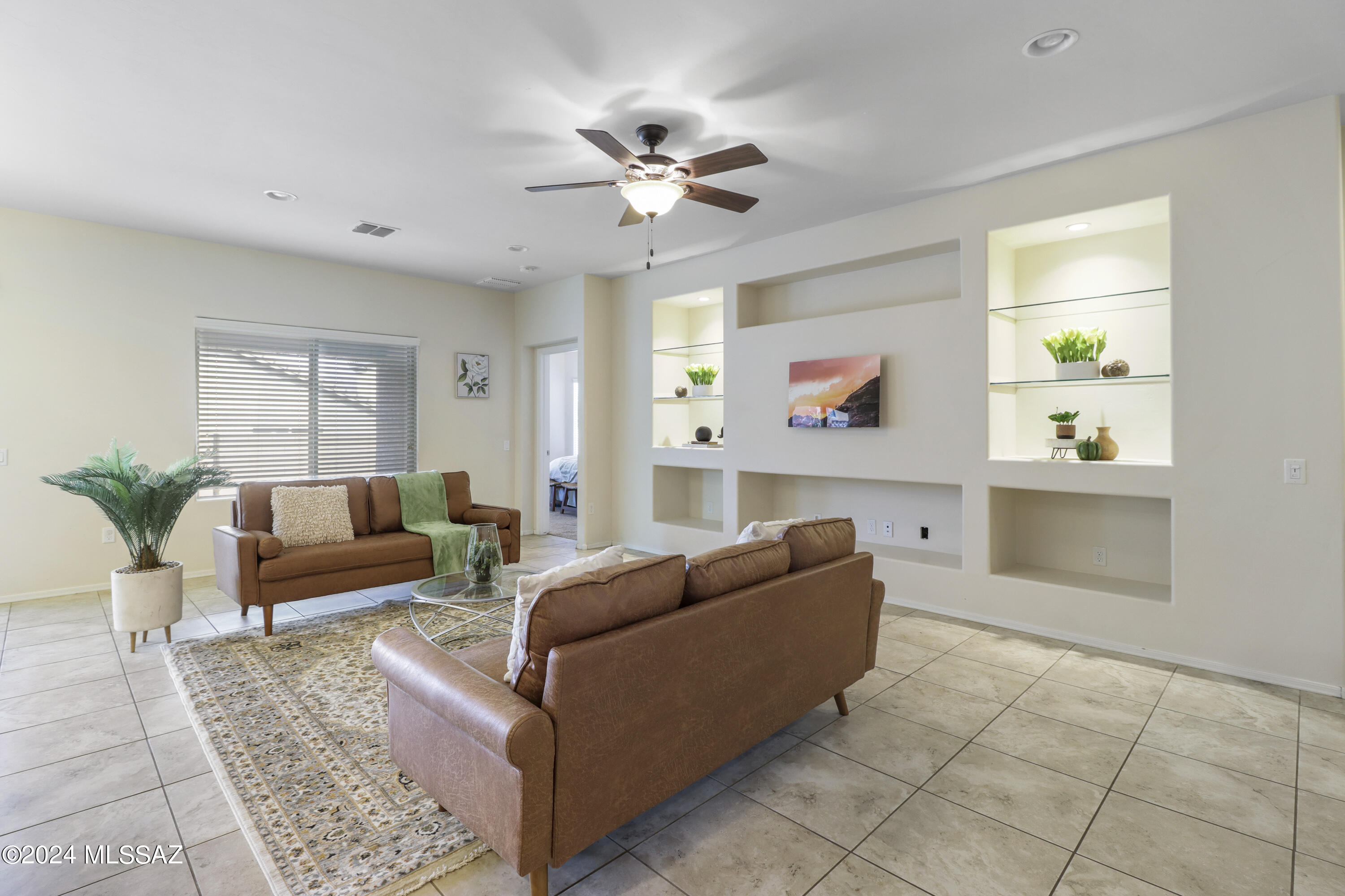 Sierra Morado Unit 2 East - Residential