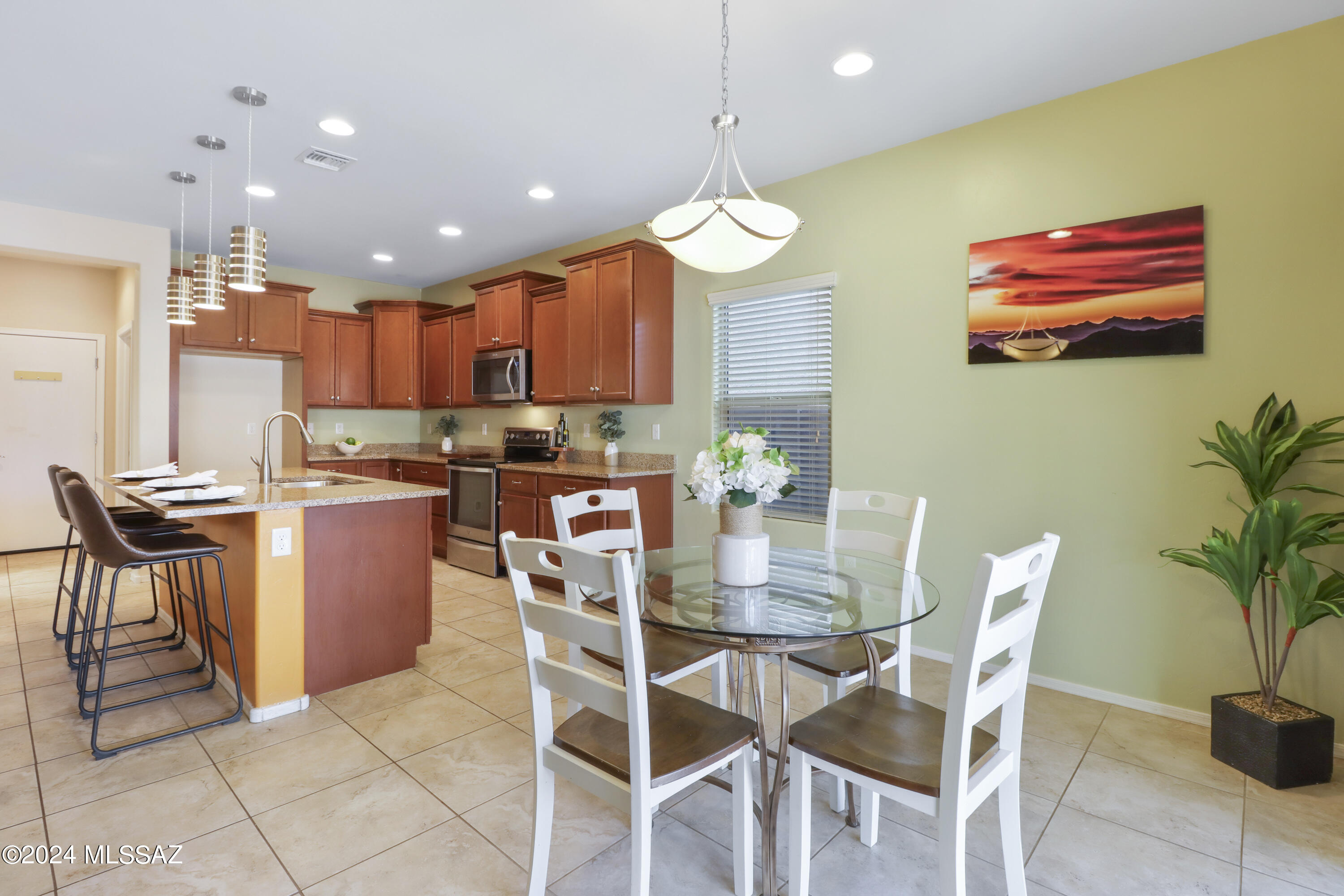 Sierra Morado Unit 2 East - Residential