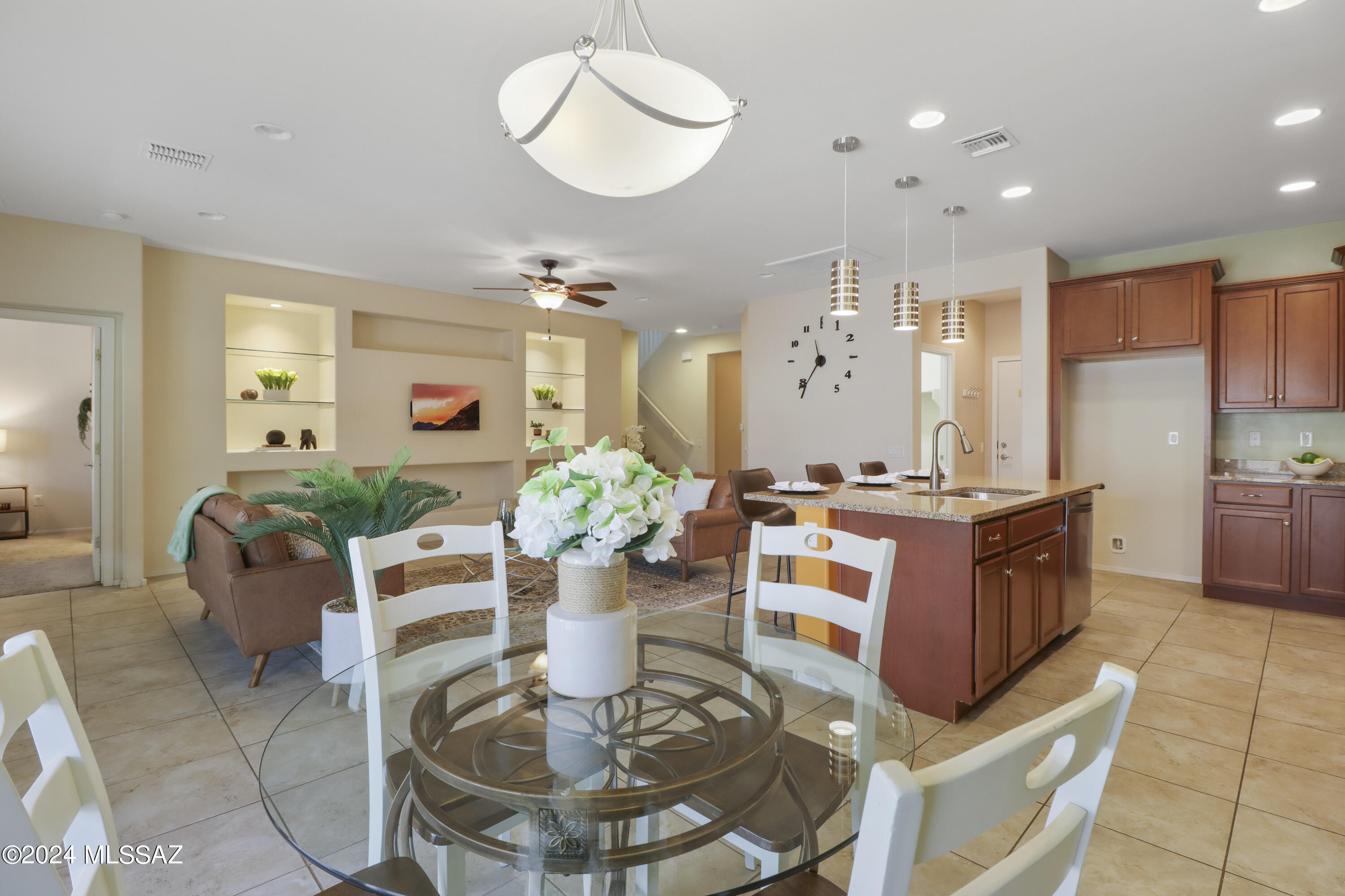 Sierra Morado Unit 2 East - Residential