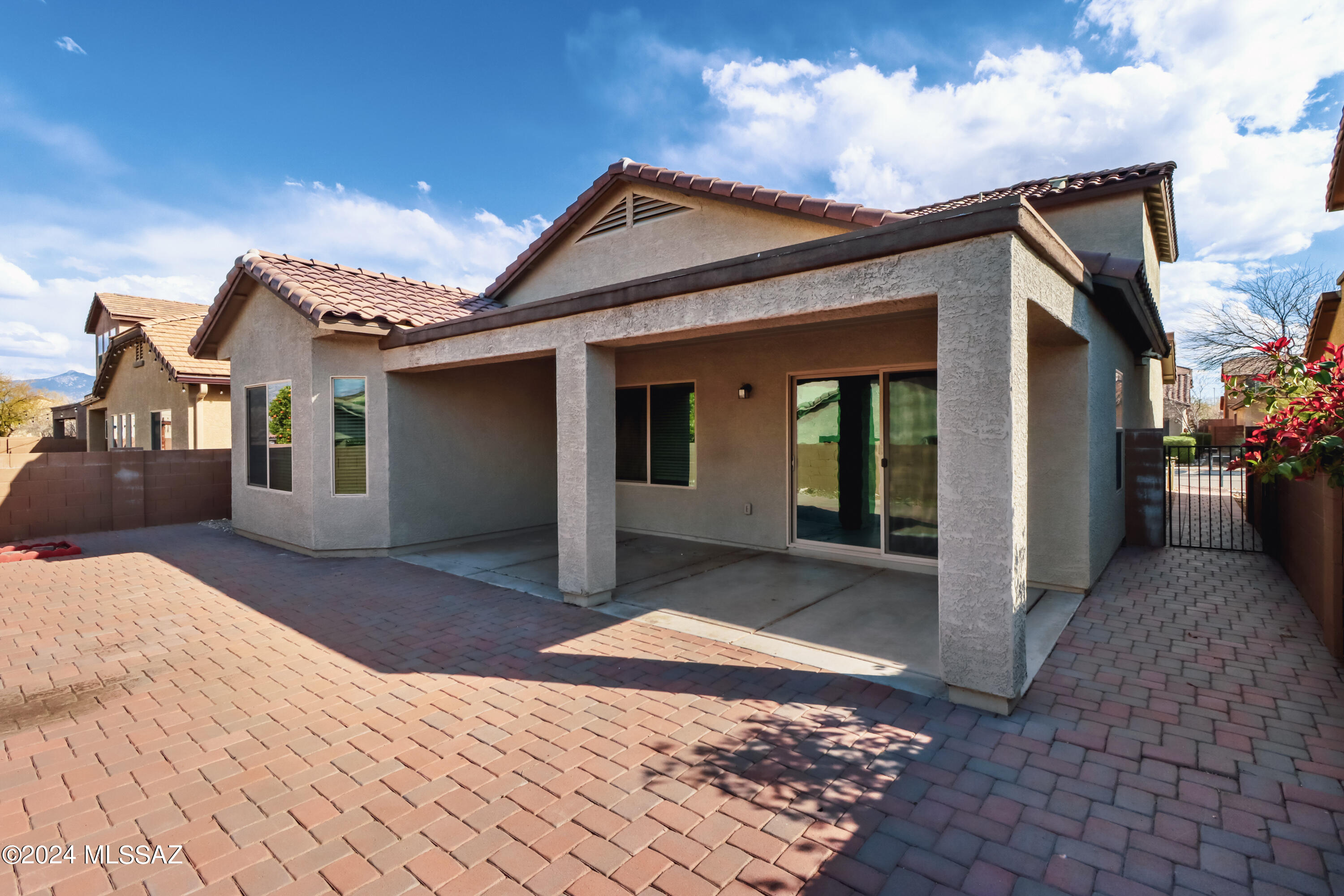 Sierra Morado Unit 2 East - Residential