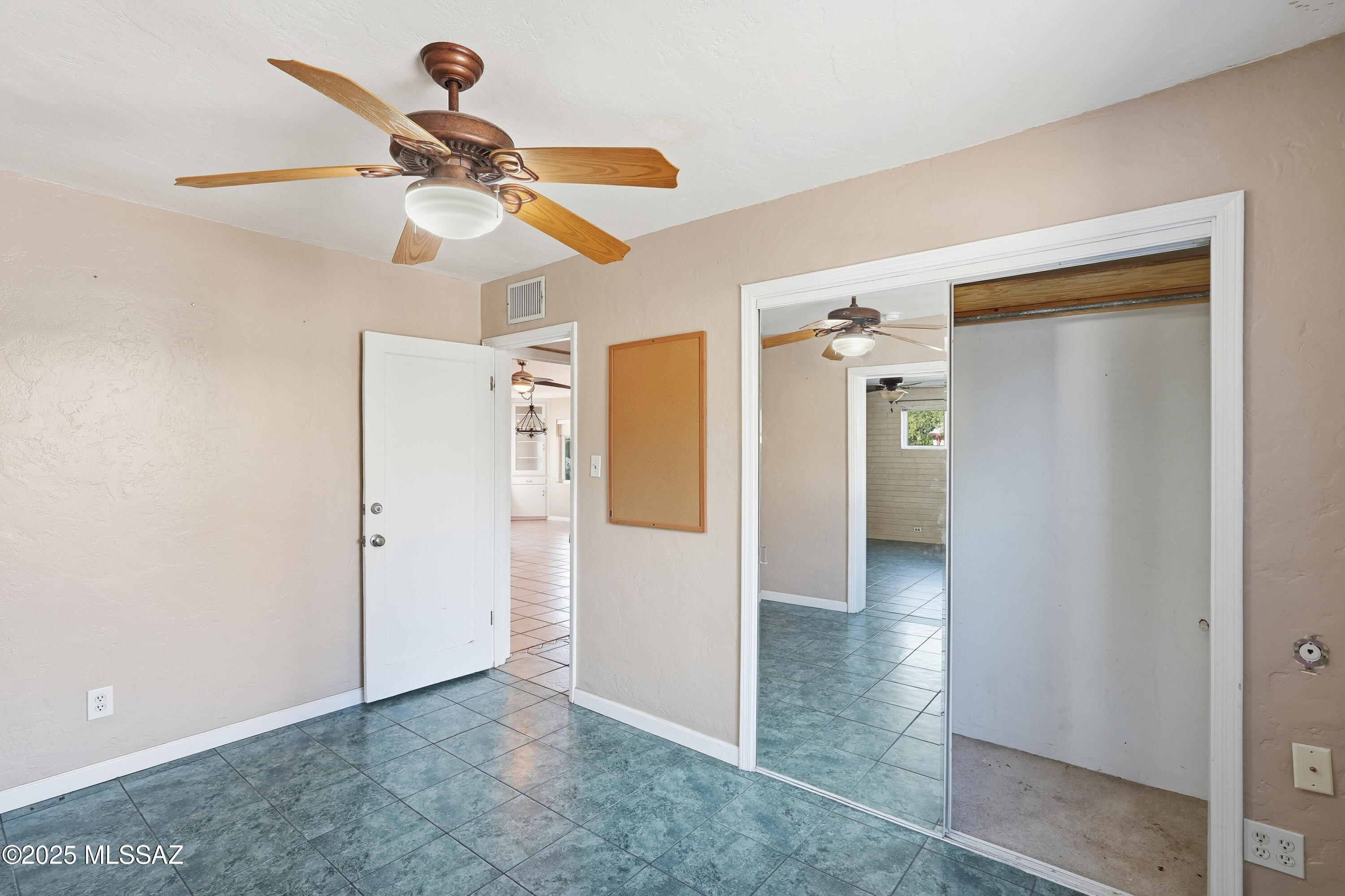 Loretta Heights - Residential