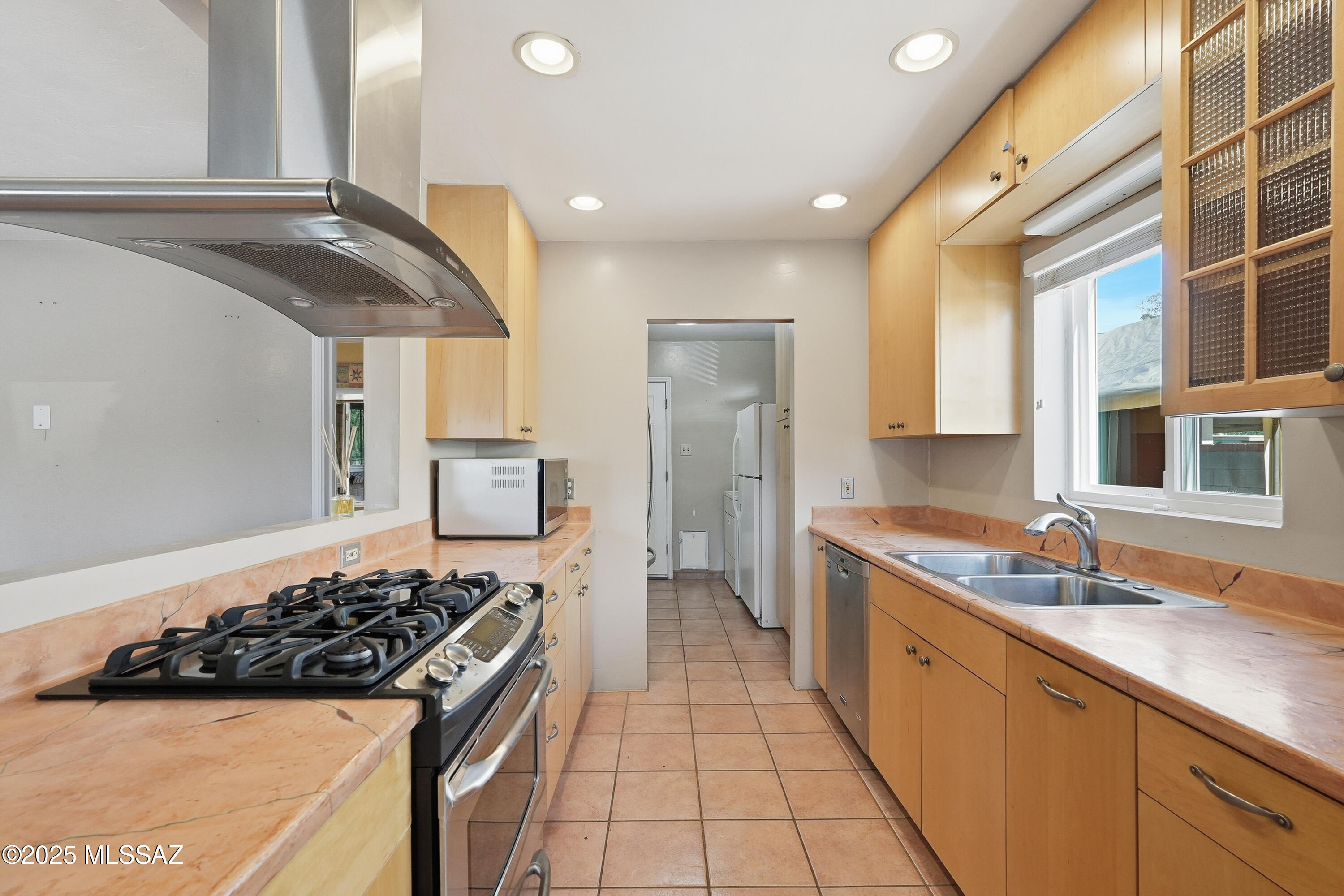 Loretta Heights - Residential