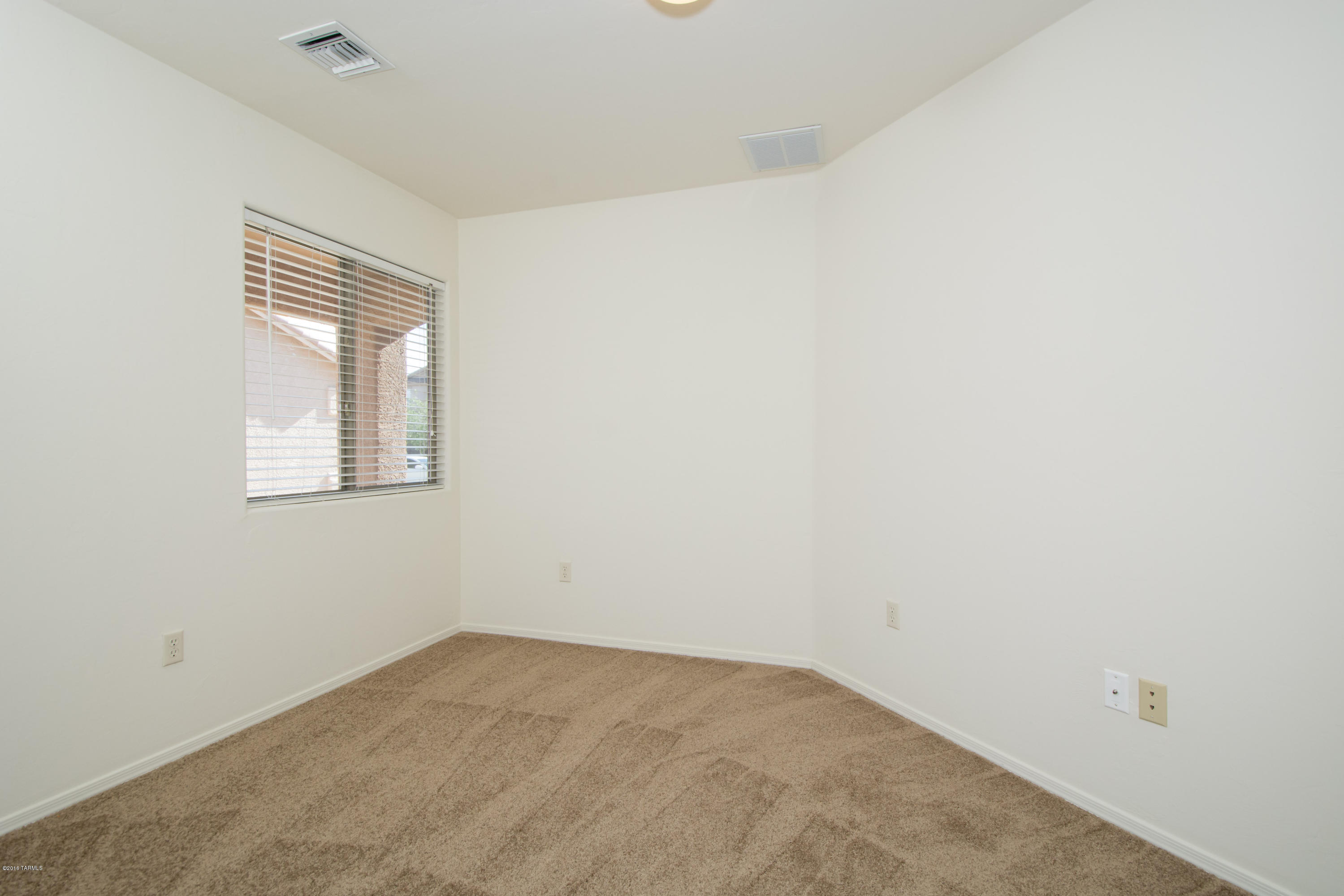 Twin Peaks Highland (1-119) - Residential