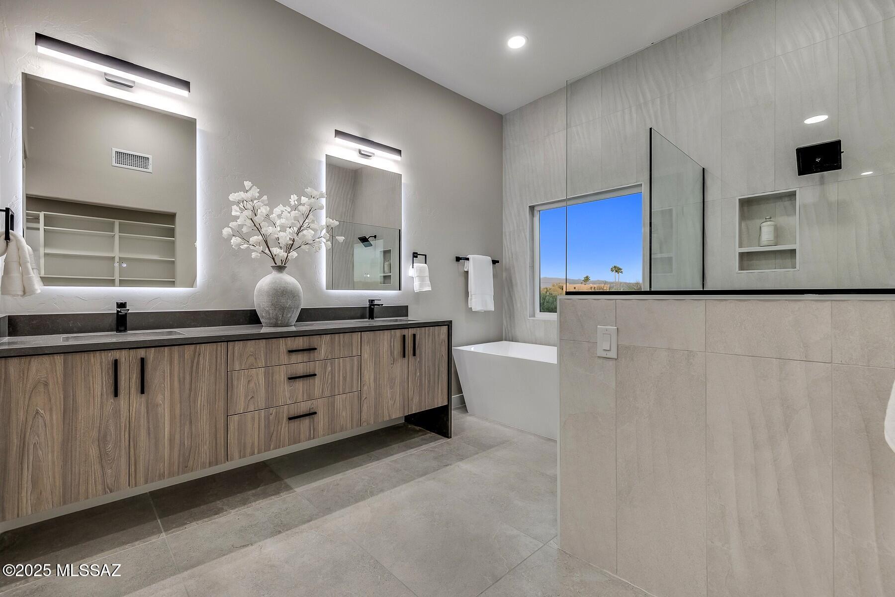 Flecha Caida Ranch Estates #6 - Residential