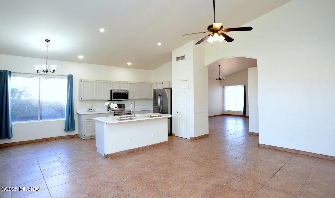Bristol Park Resubdivision (1-83) - Residential