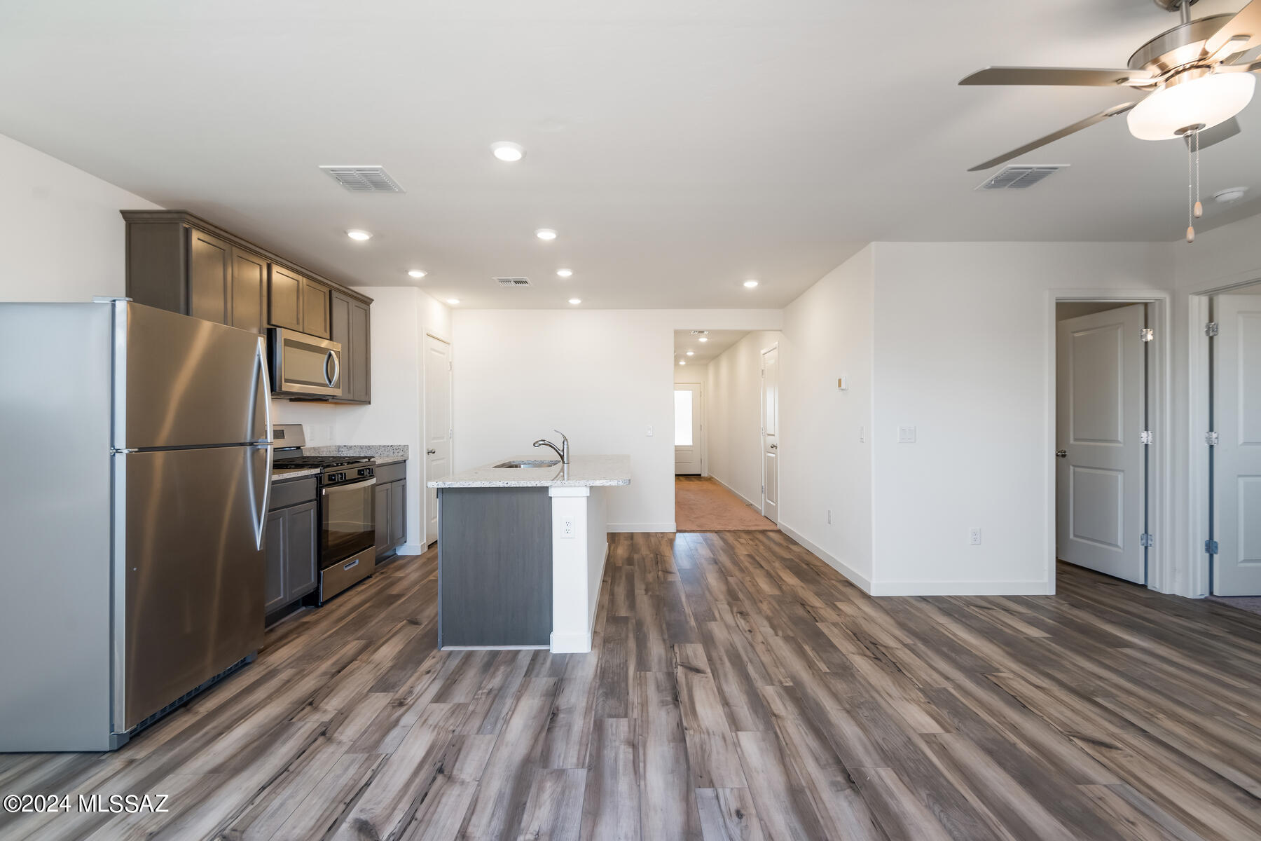 Red Rock Village 1 - Residential