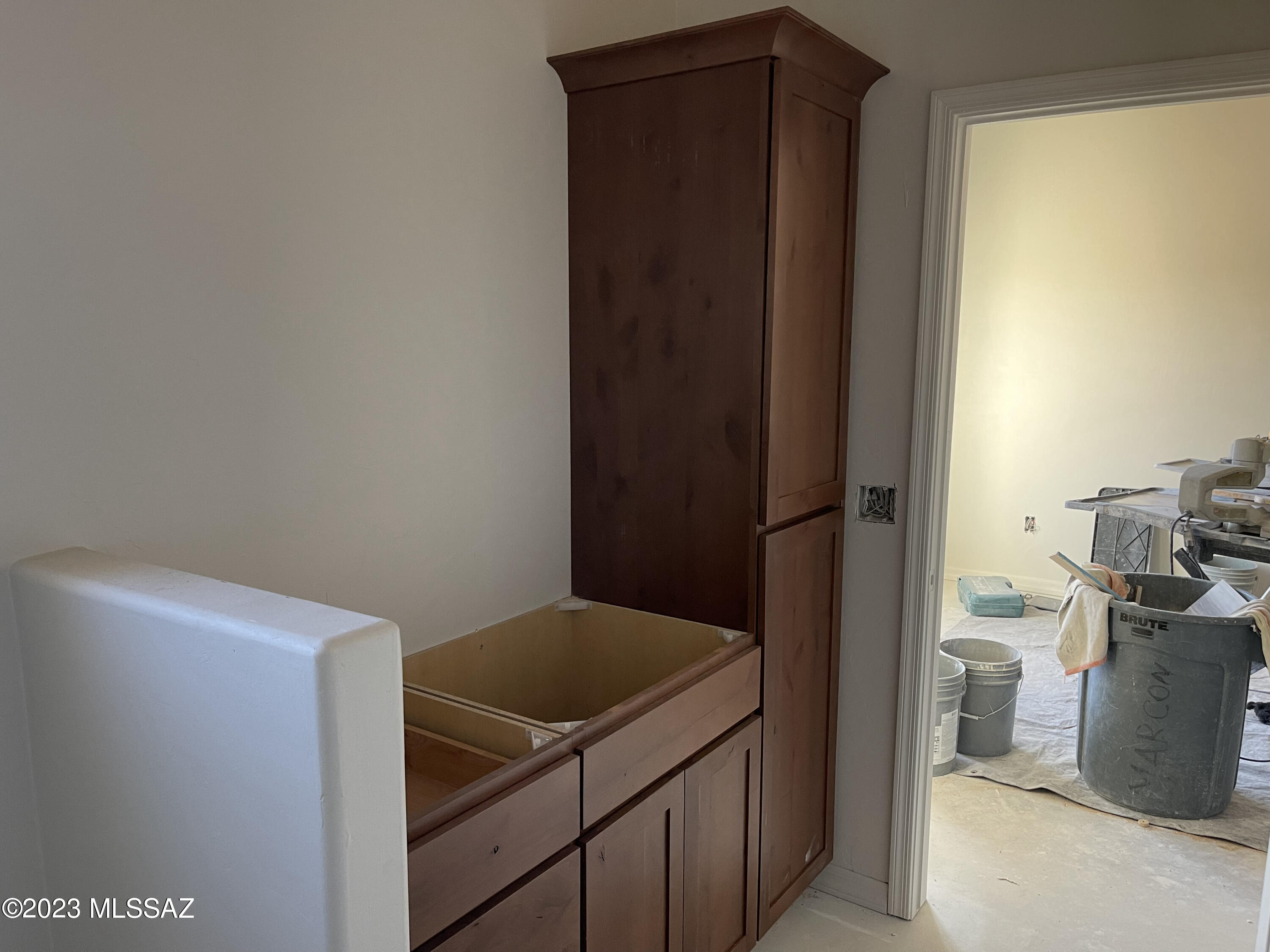 Coyote Creek (1-395) - Residential