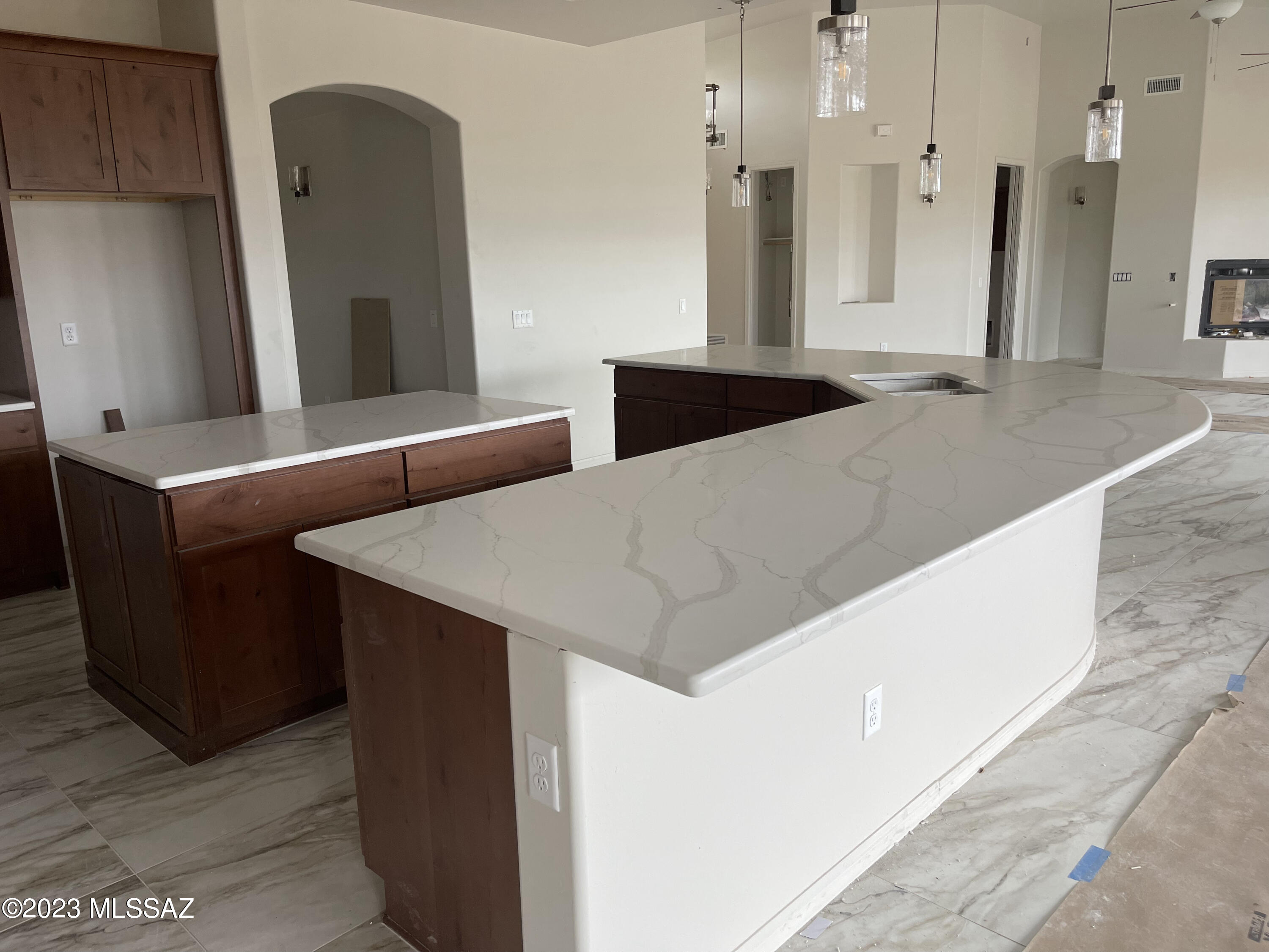 Coyote Creek (1-395) - Residential