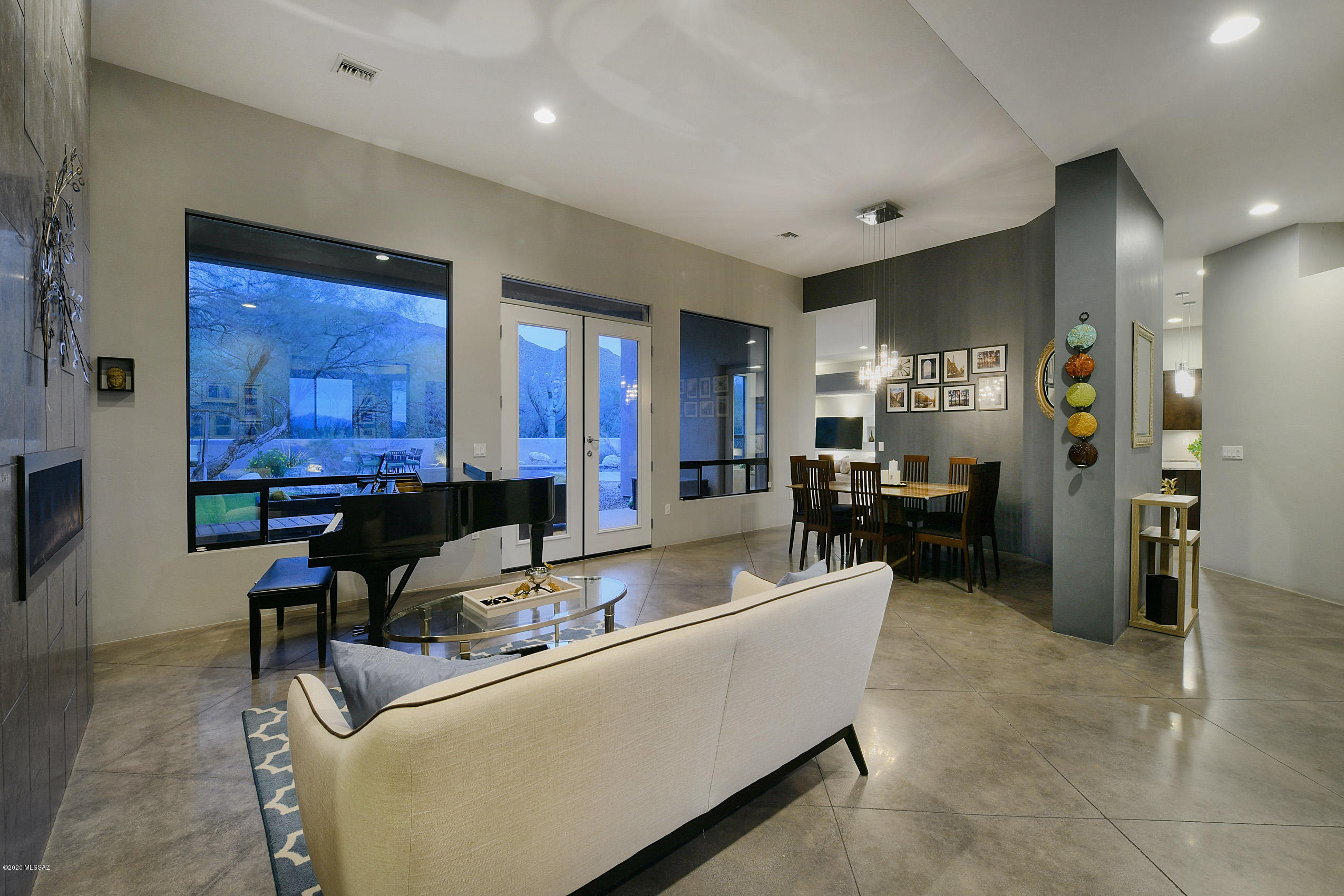 Snyder Creek Canyon (1-29) - Residential