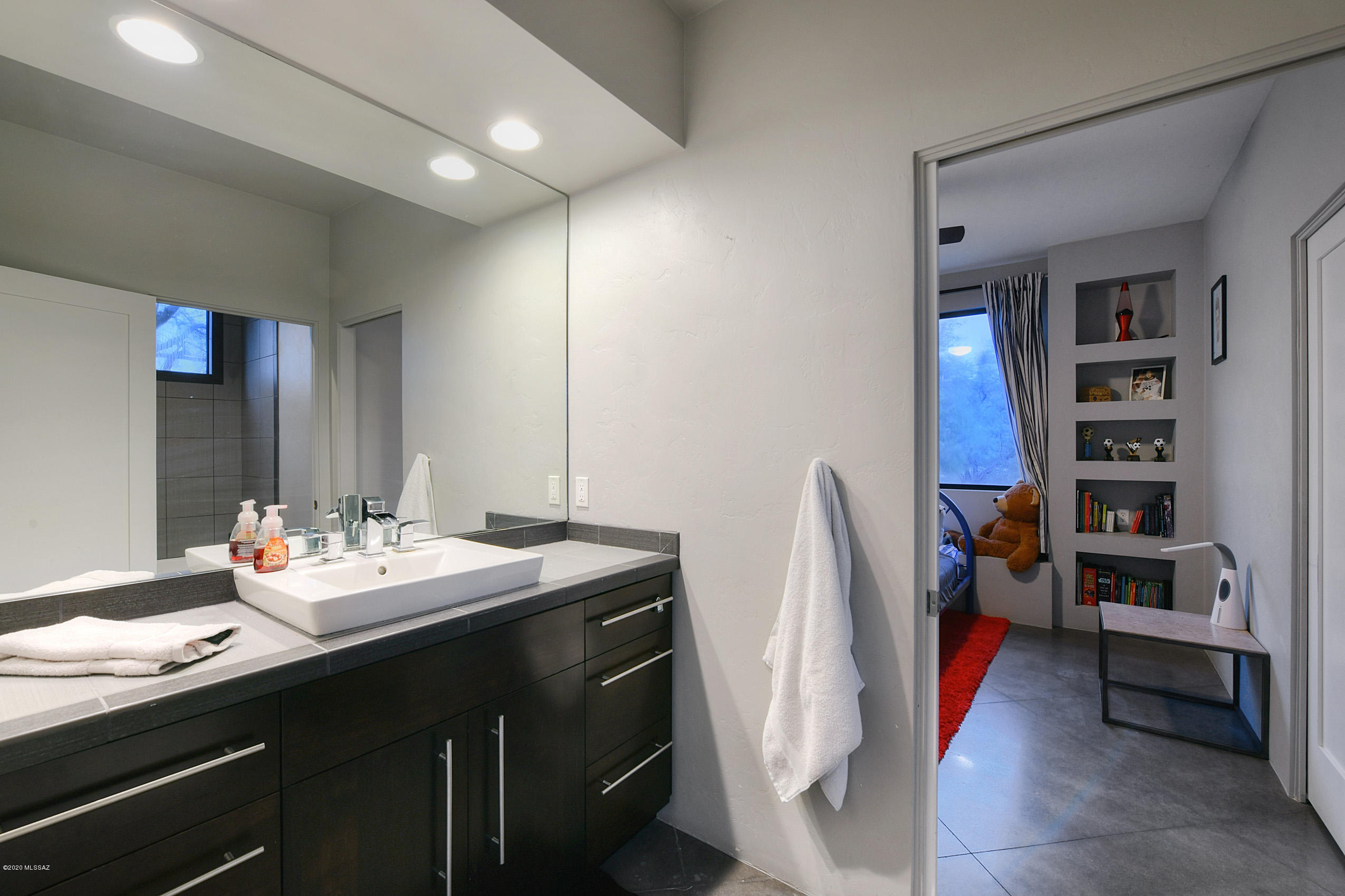 Snyder Creek Canyon (1-29) - Residential