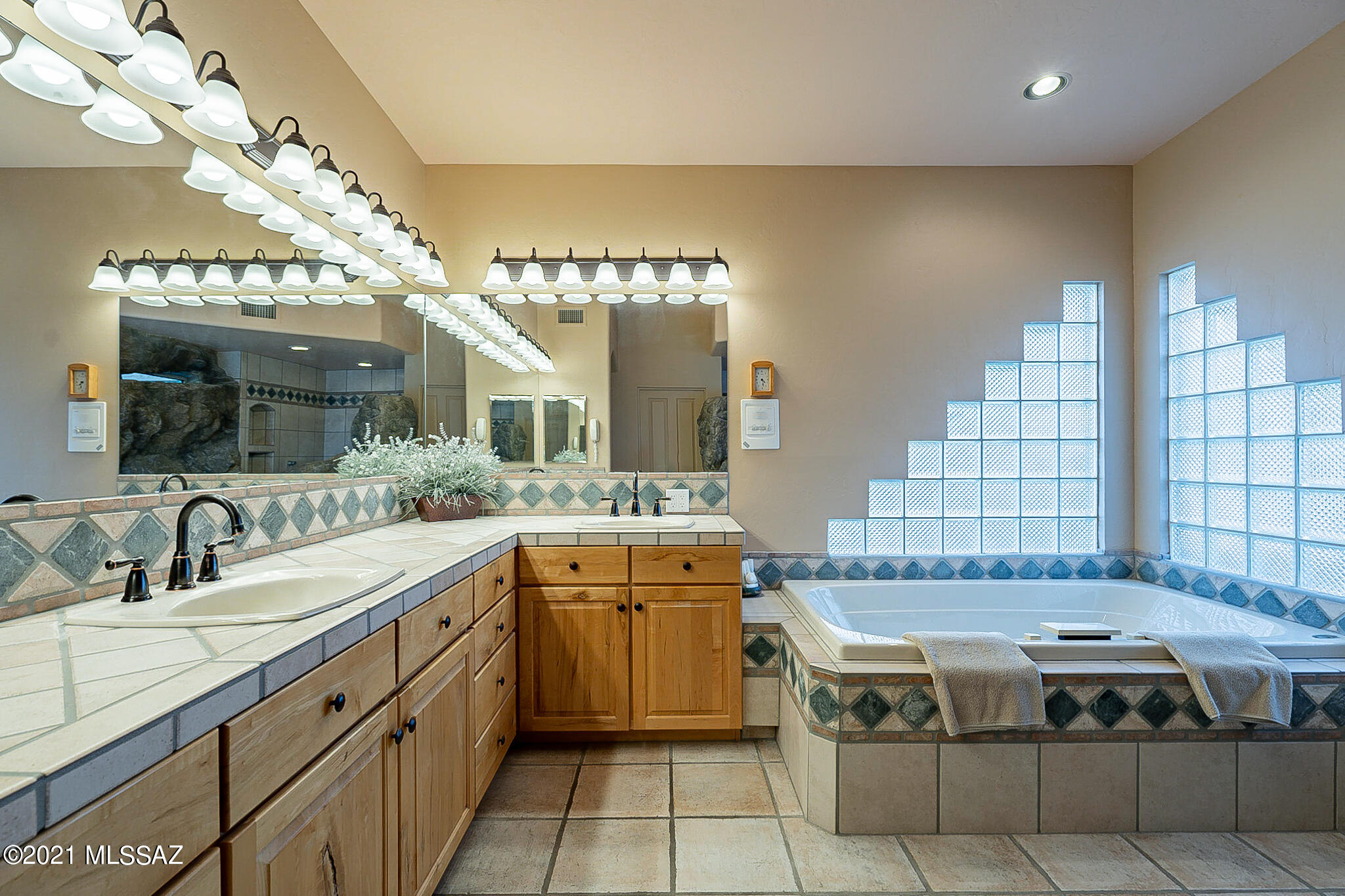 Twin Hills Estates (1-28) - Residential