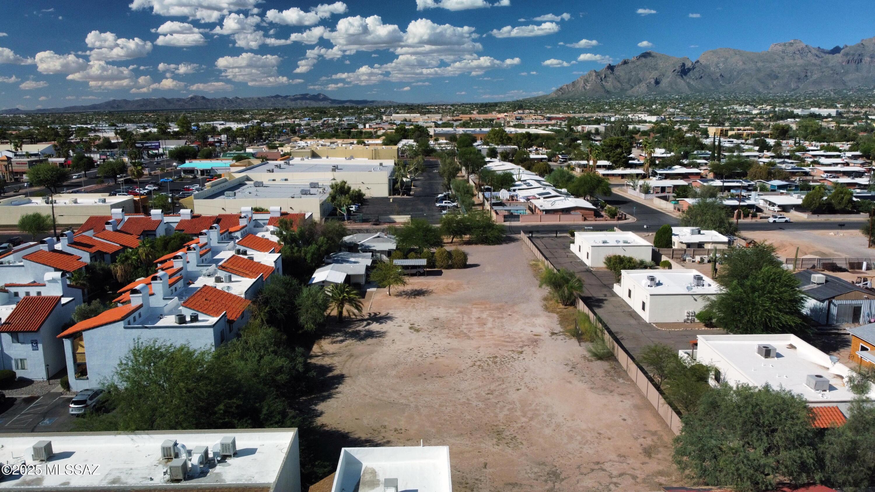 321 W Pastime Road 2