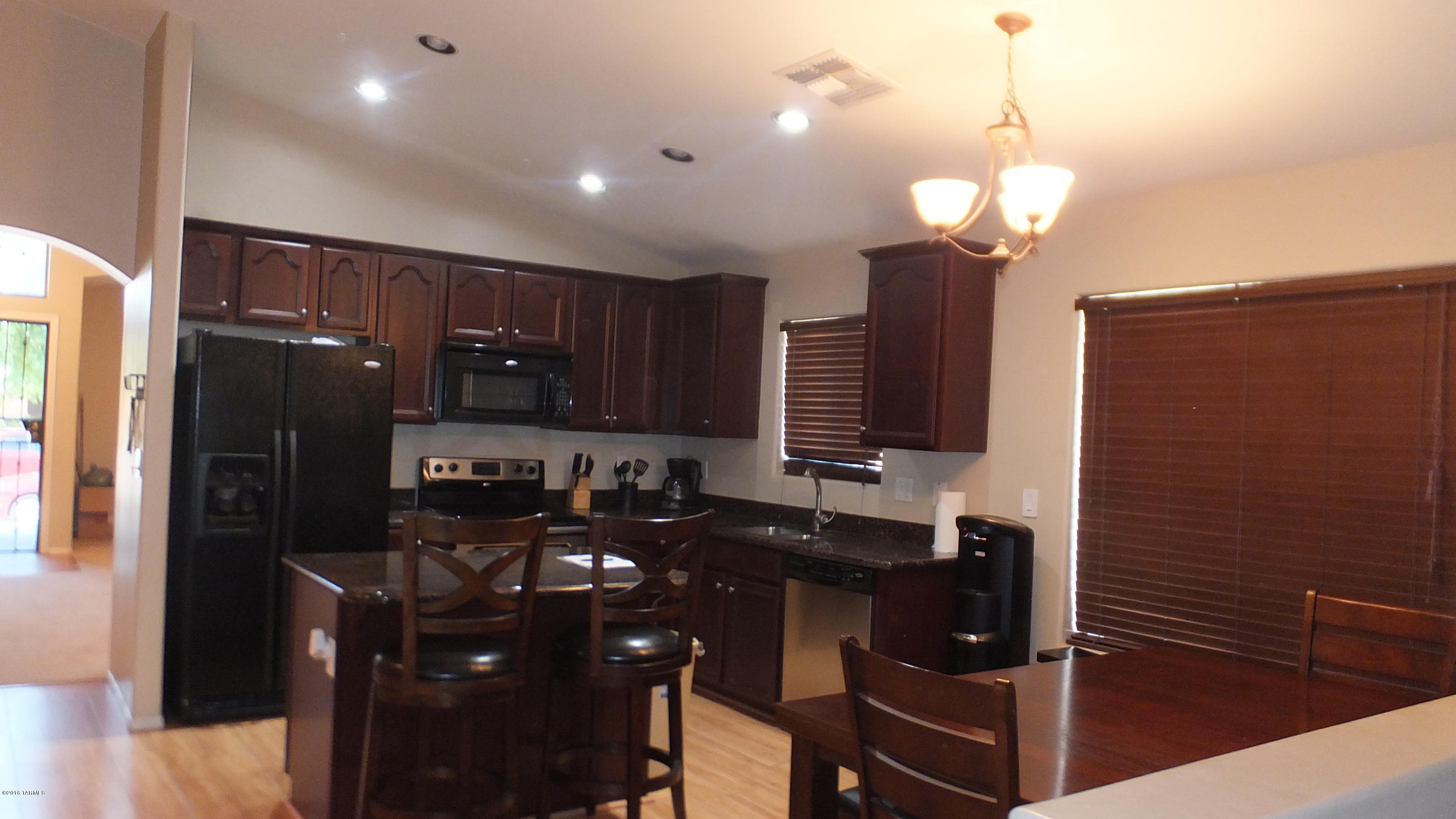 Tres Pueblos - Residential
